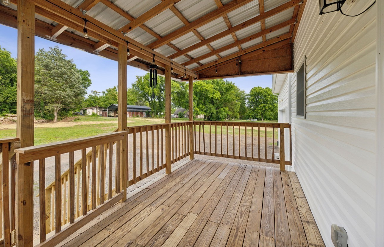 50 Greenwood Rd Property Photo 35