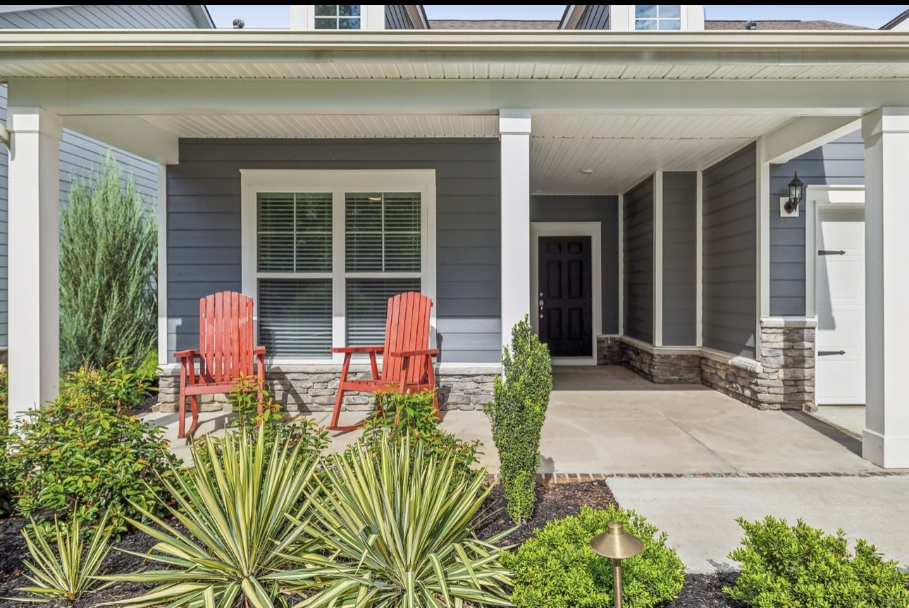 2938 Campanella Dr Property Photo 4