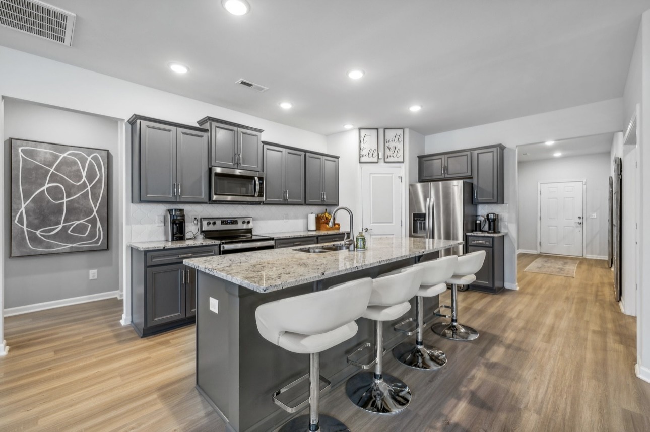 2938 Campanella Dr Property Photo 12