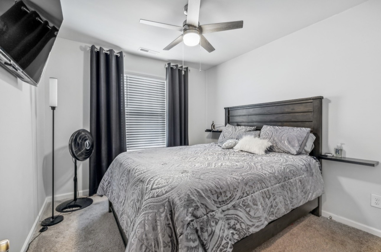 2938 Campanella Dr Property Photo 40