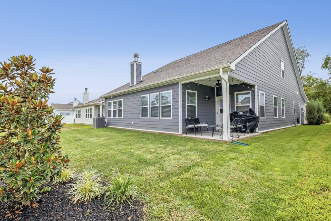2938 Campanella Dr Property Photo 48