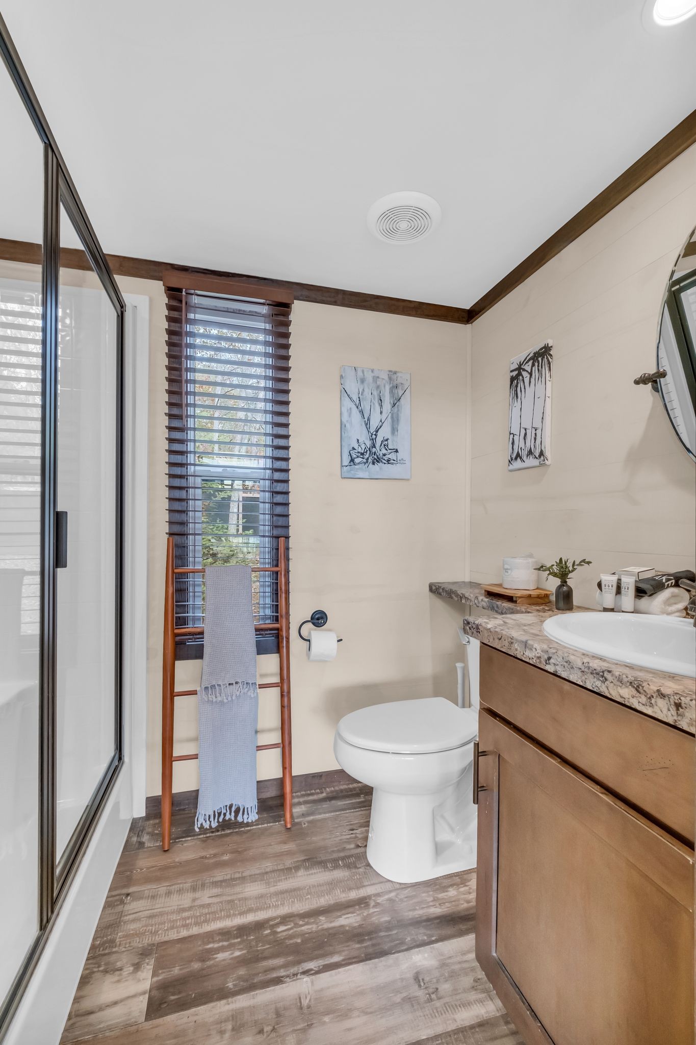 740 Waters Edge Way Property Photo 18