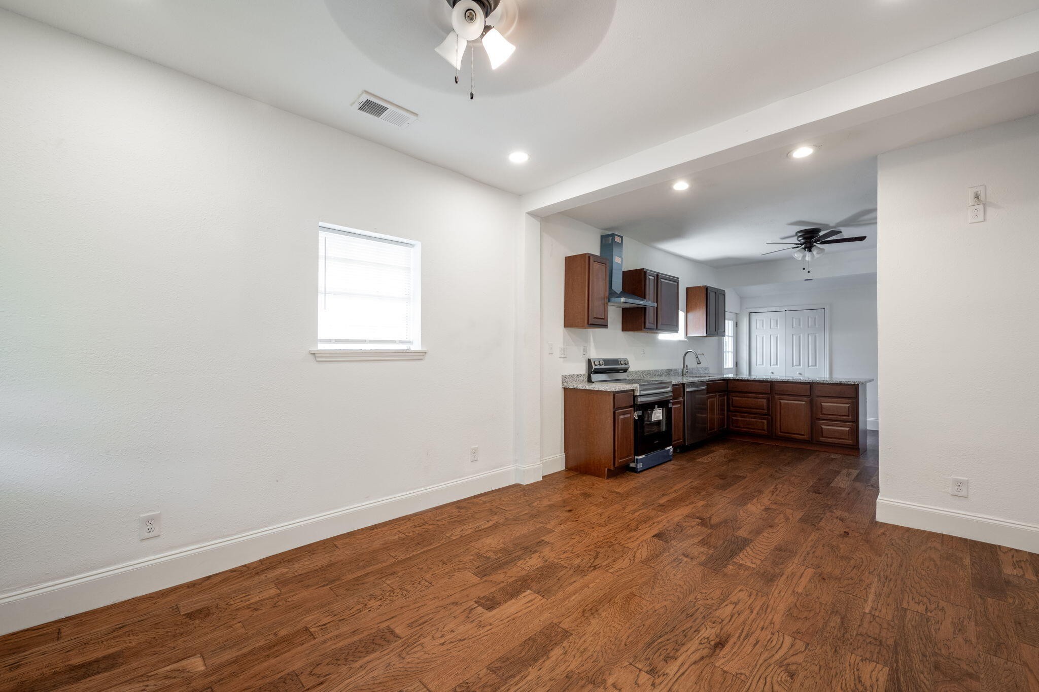 800 Tunnel Boulevard Property Photo 10