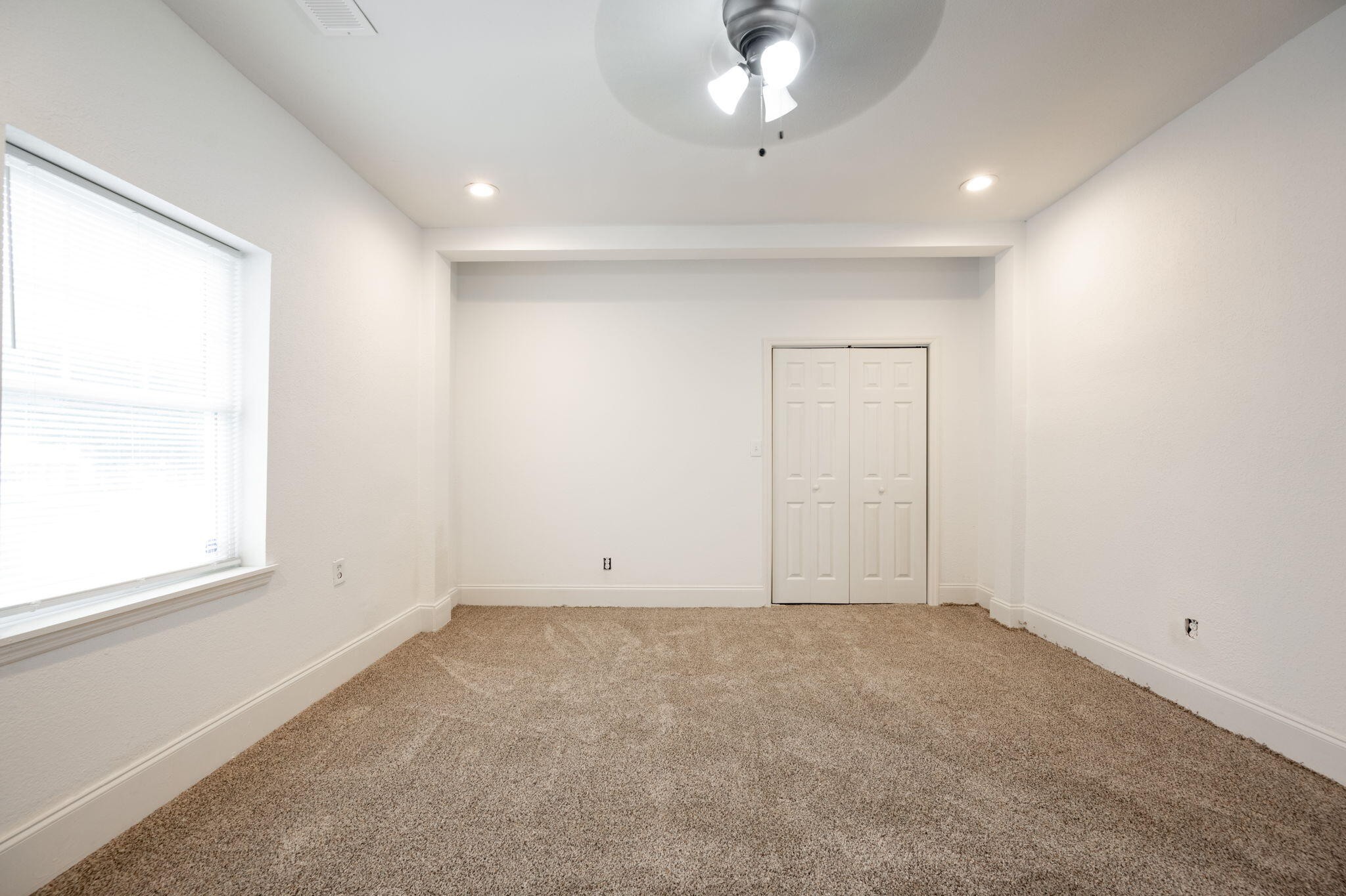 800 Tunnel Boulevard Property Photo 14