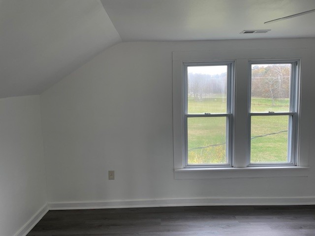 60 Riddle Rd Property Photo 31