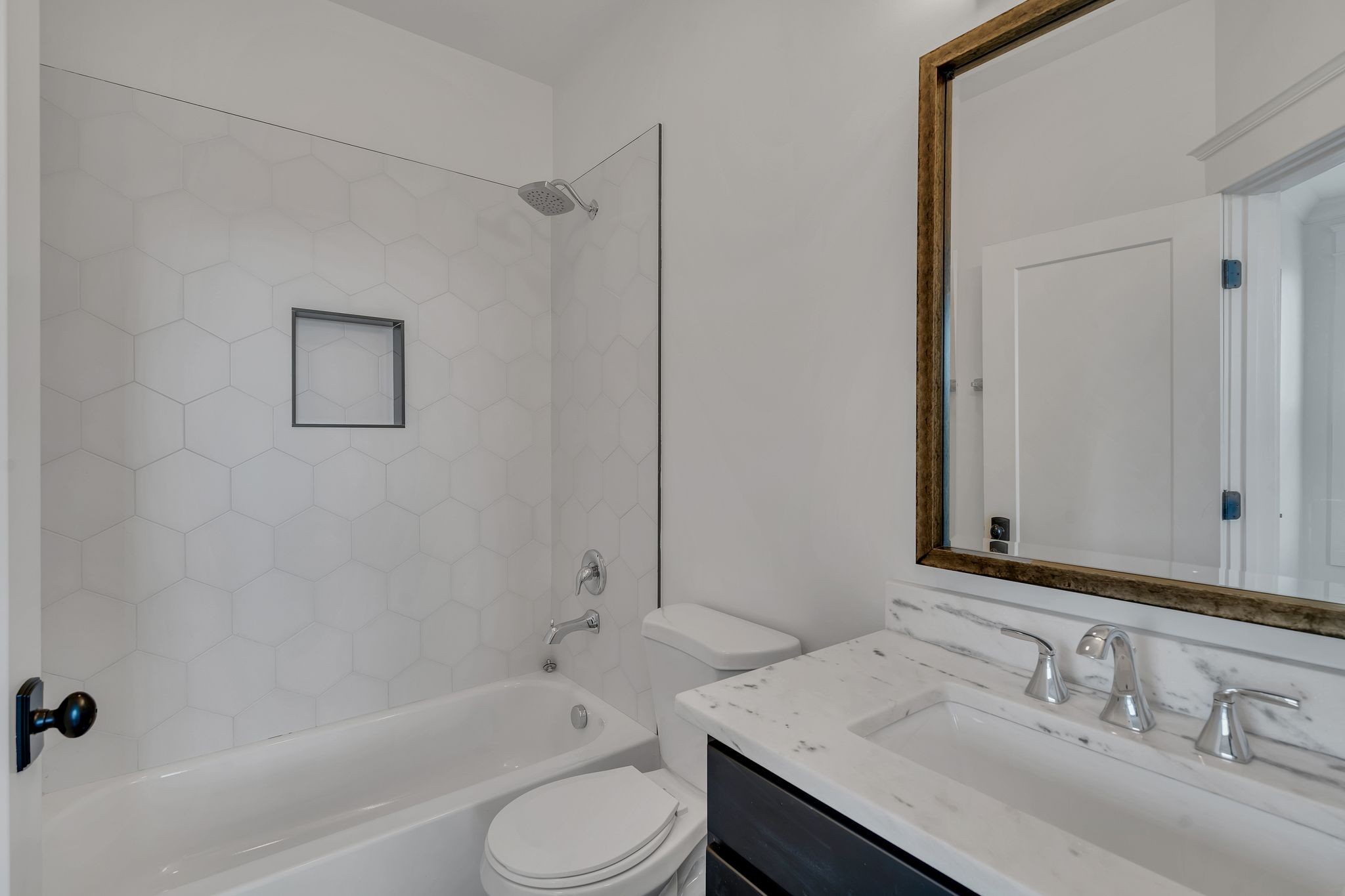 300 35th Ave, N Property Photo 41