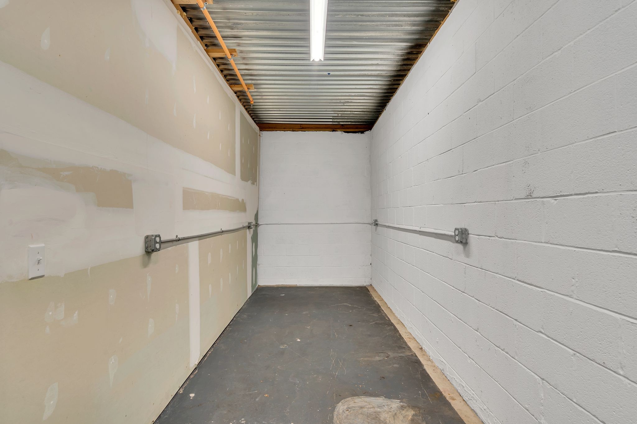 300 35th Ave, N Property Photo 45