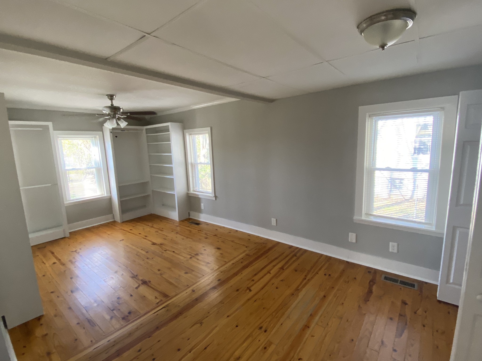 4335 Woods St Property Photo 11