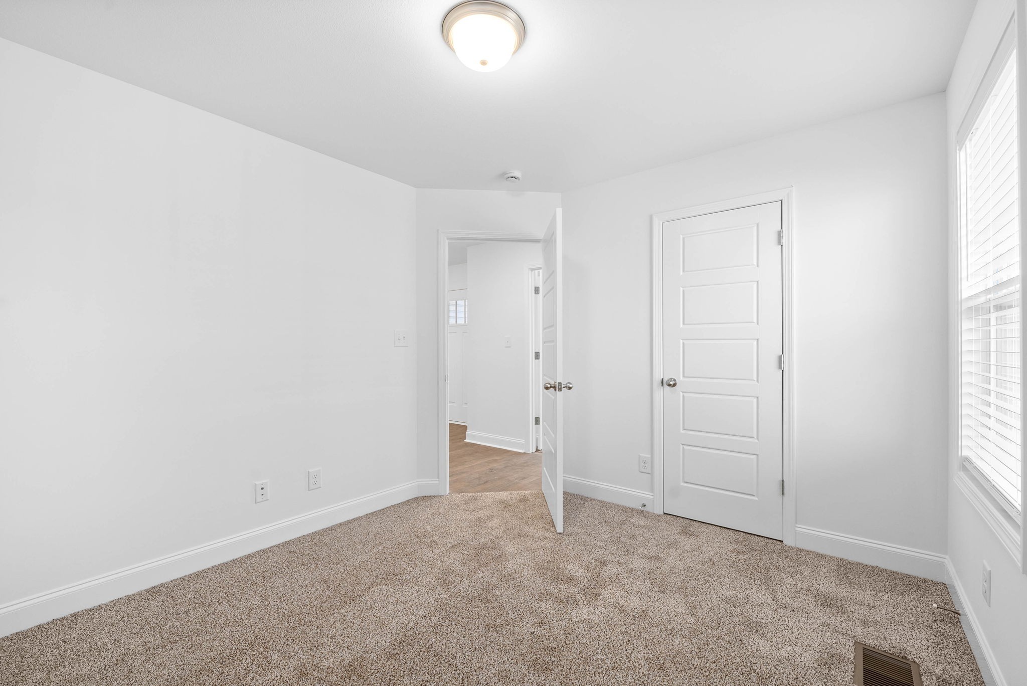 1301 Harmon Lane Property Photo 30