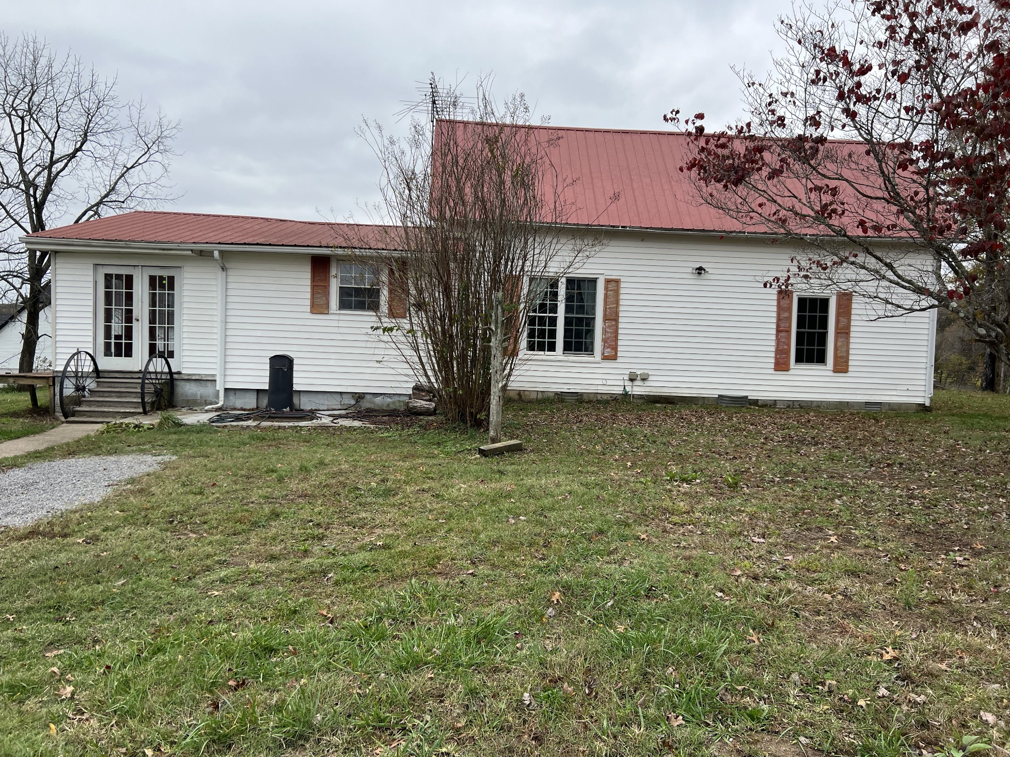3501 Highway 48 Property Photo 2