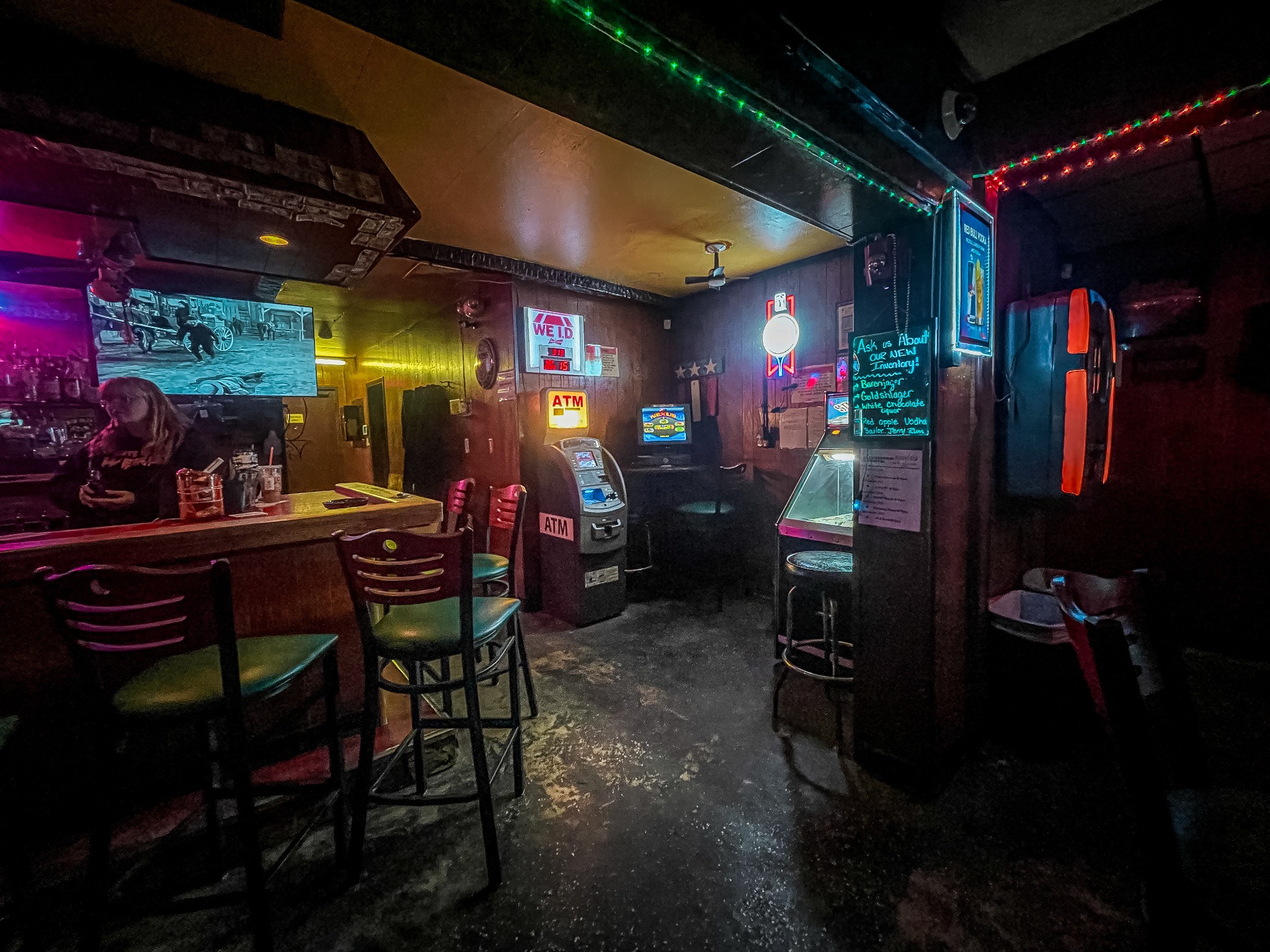 1348 Fort Campbell Blvd Property Photo 4