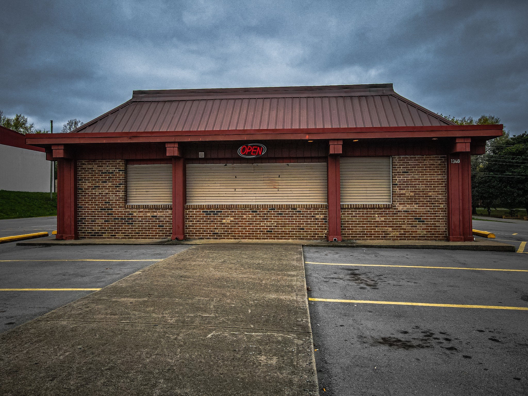 1348 Fort Campbell Blvd Property Photo 5