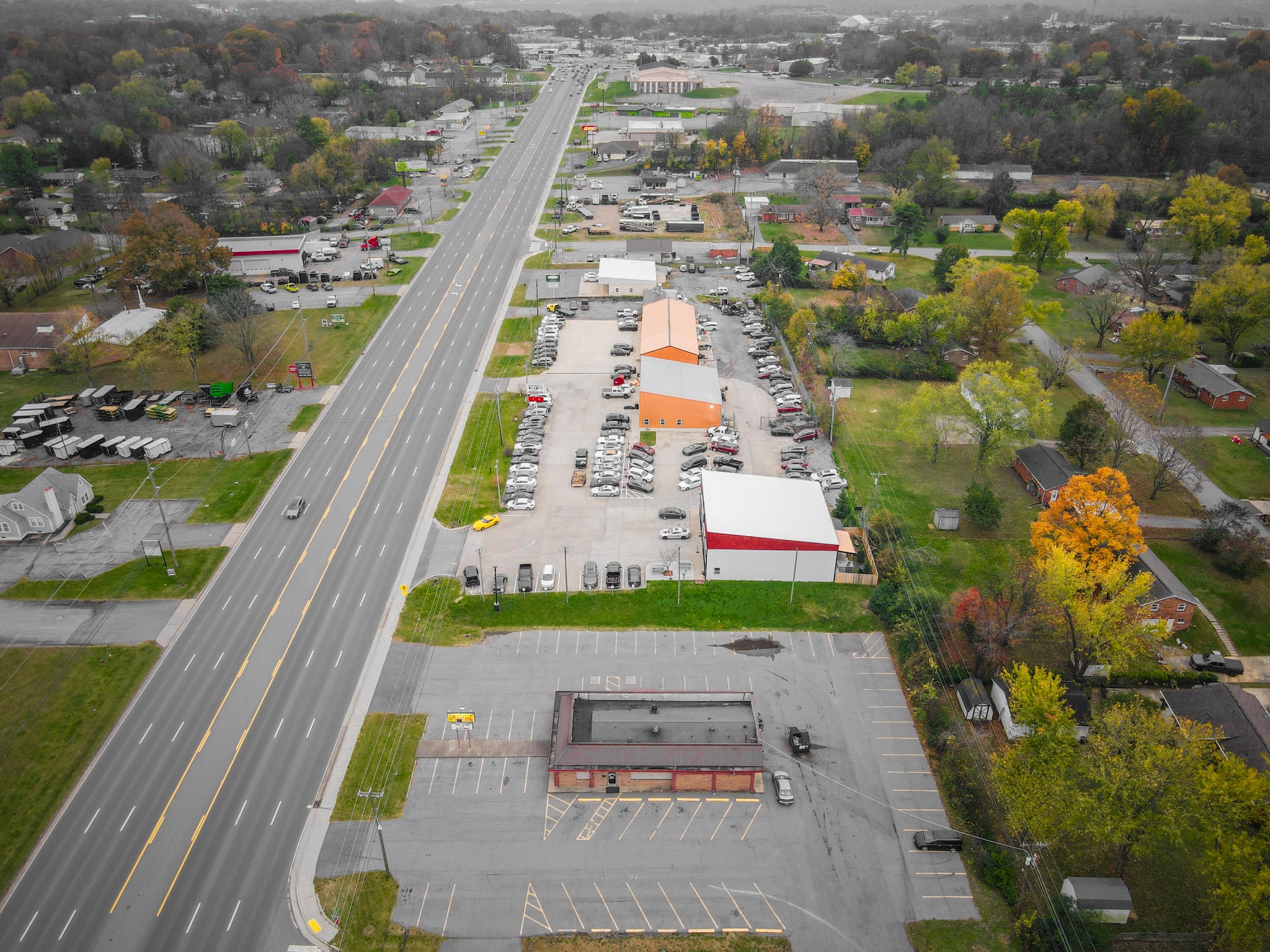 1348 Fort Campbell Blvd Property Photo 9