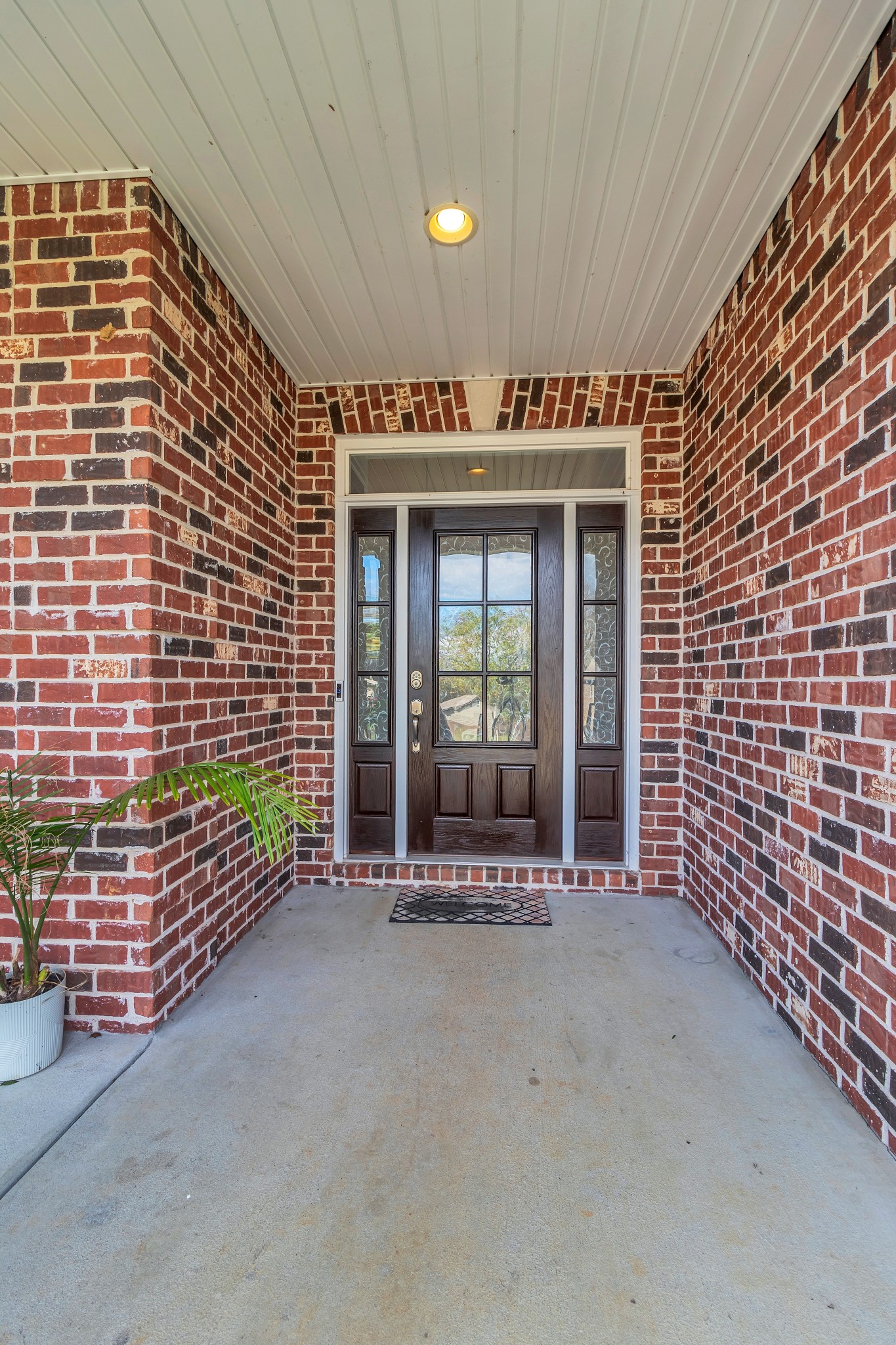 3738 Berryhill Dr Property Photo 5