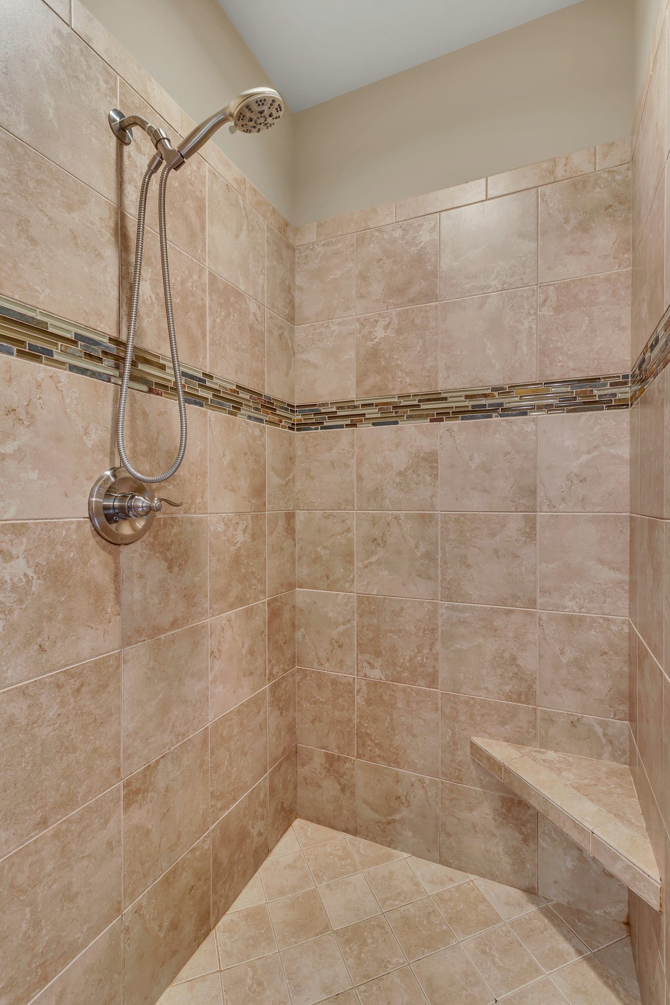 3738 Berryhill Dr Property Photo 22