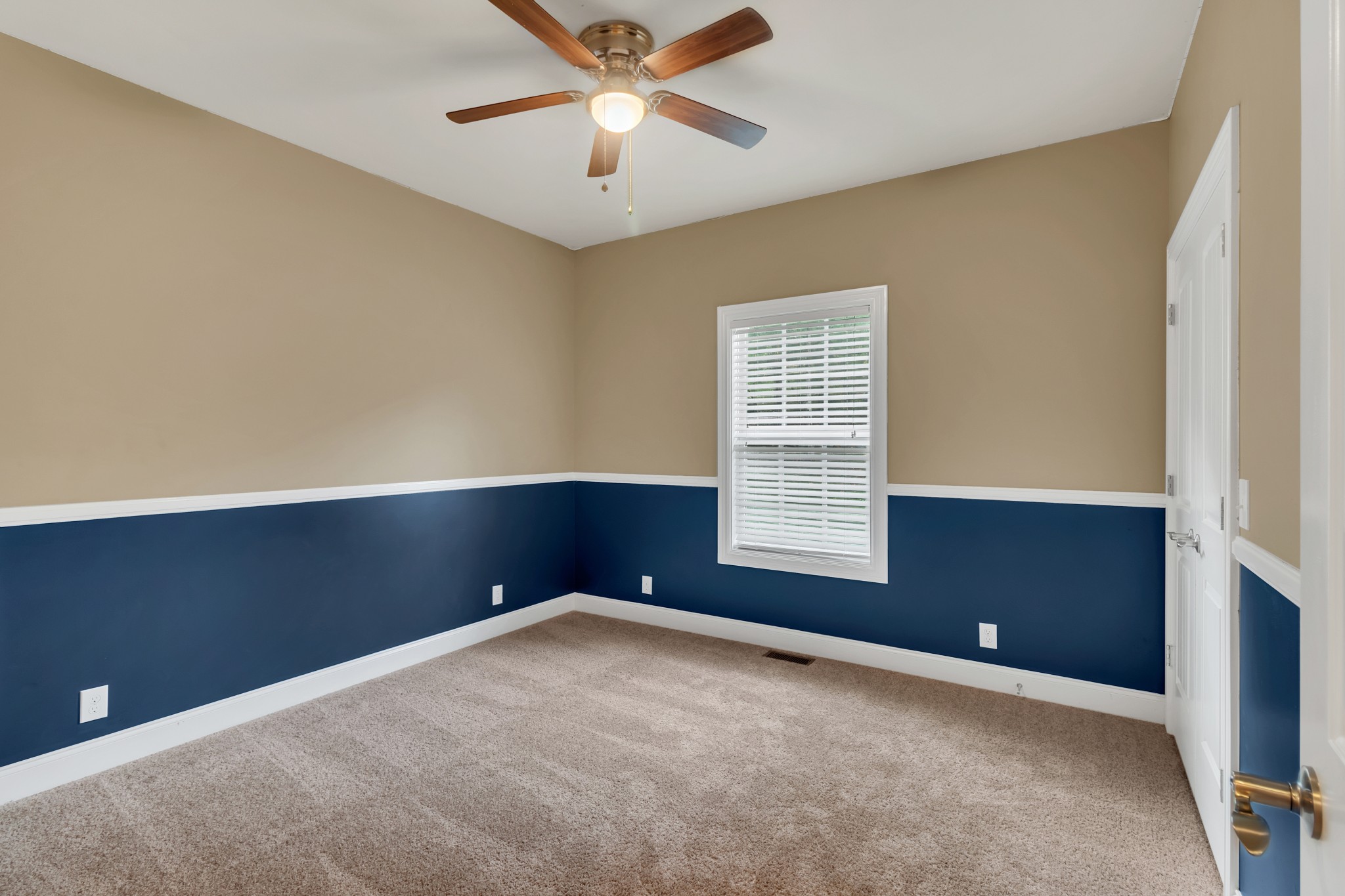 3738 Berryhill Dr Property Photo 25