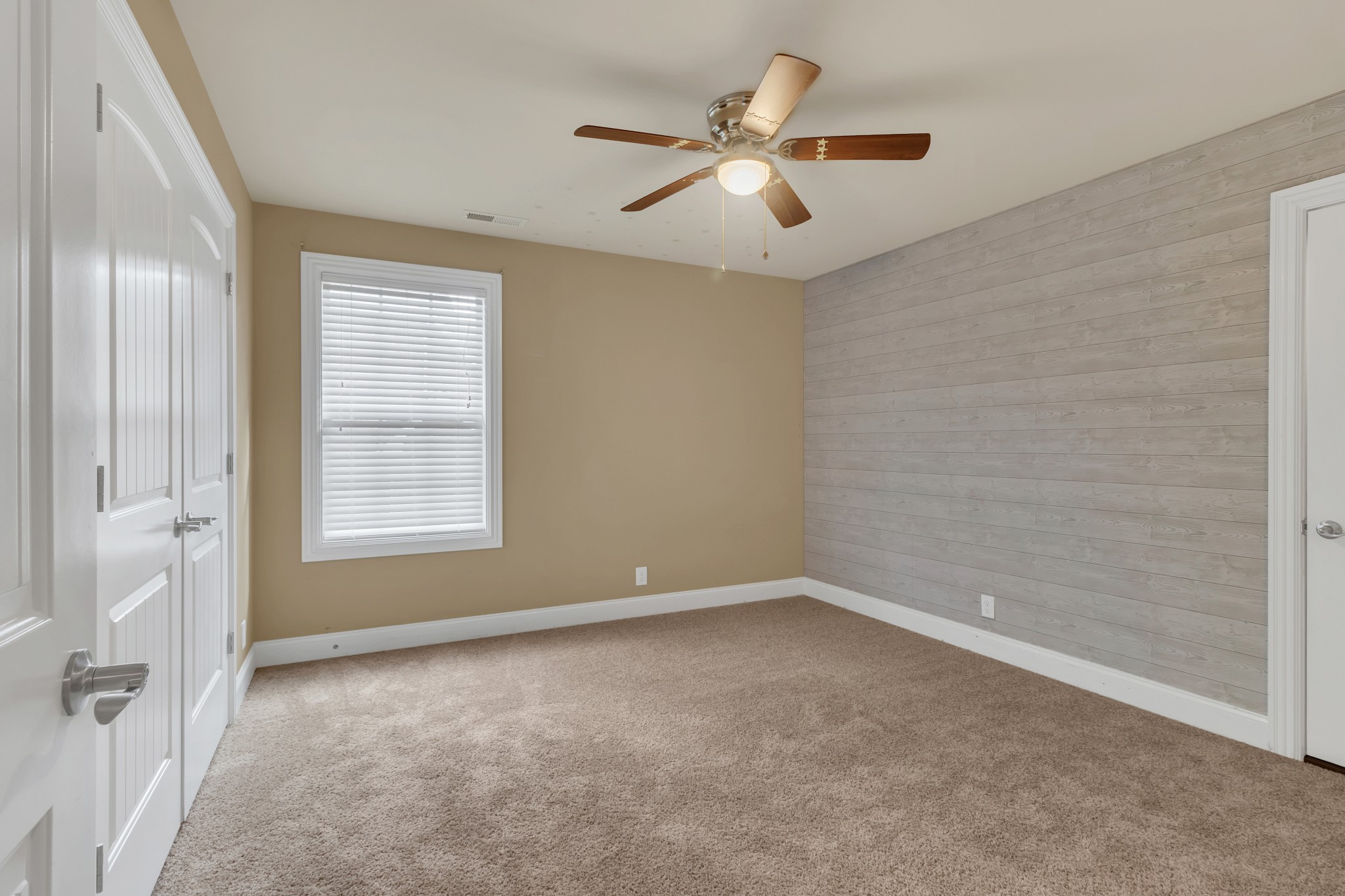 3738 Berryhill Dr Property Photo 29