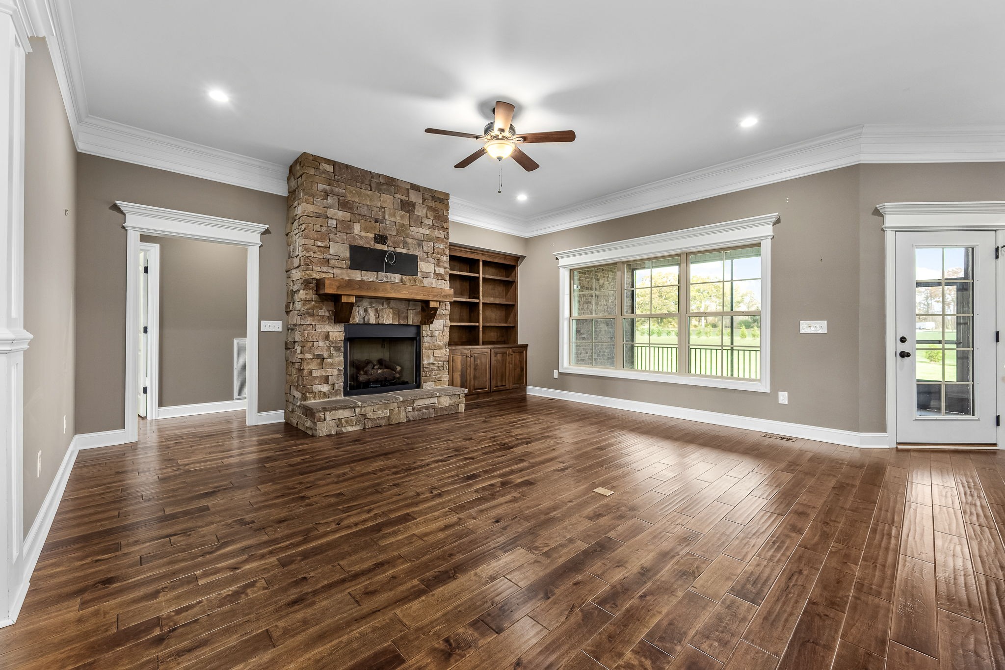 103 Rosehaven Ct Property Photo 13