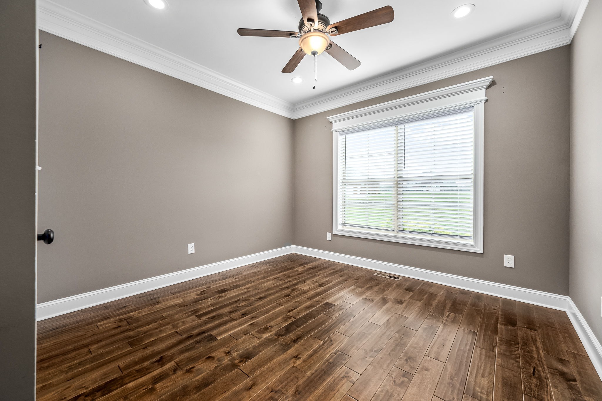 103 Rosehaven Ct Property Photo 37