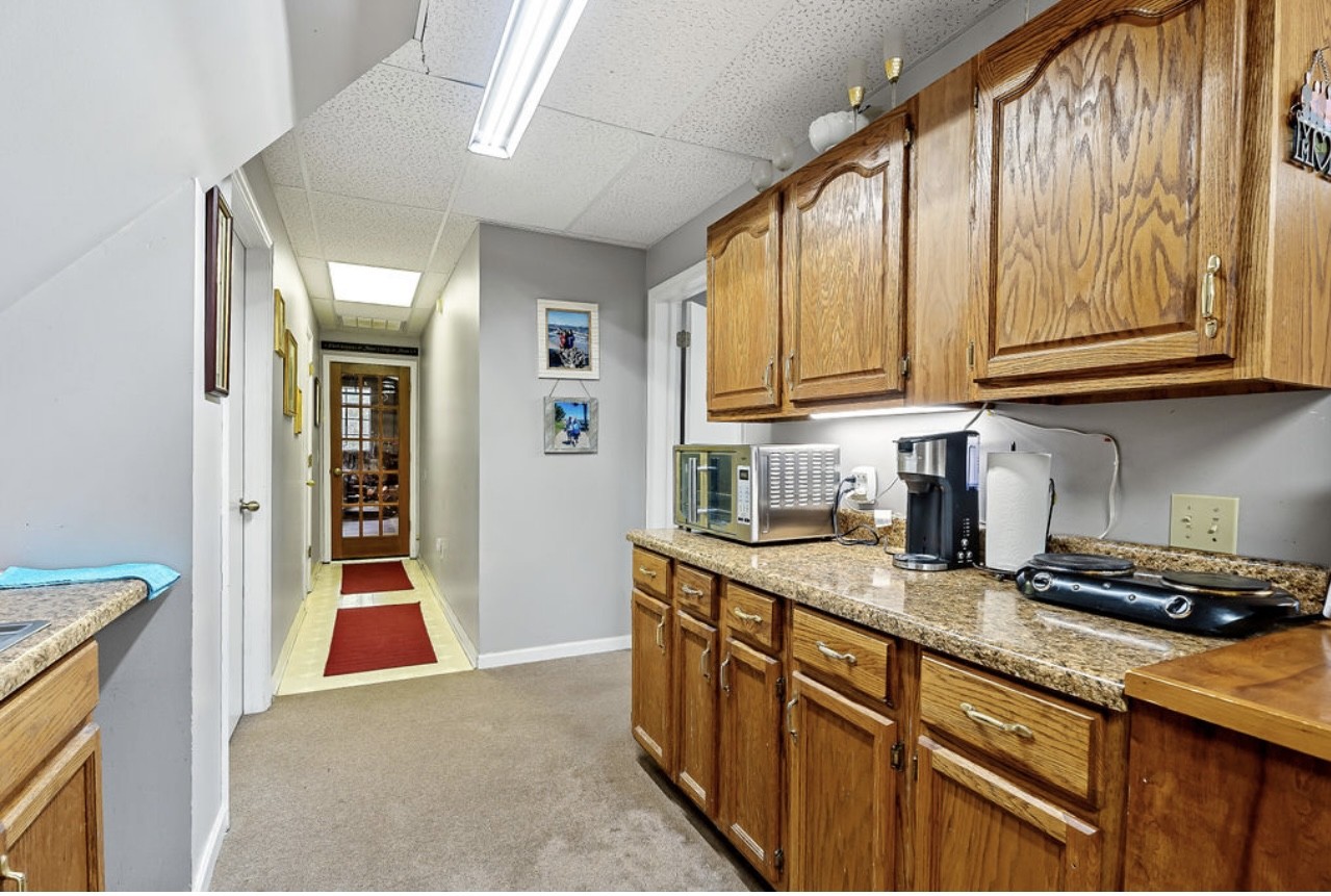 526 Margaret Cir Property Photo 40