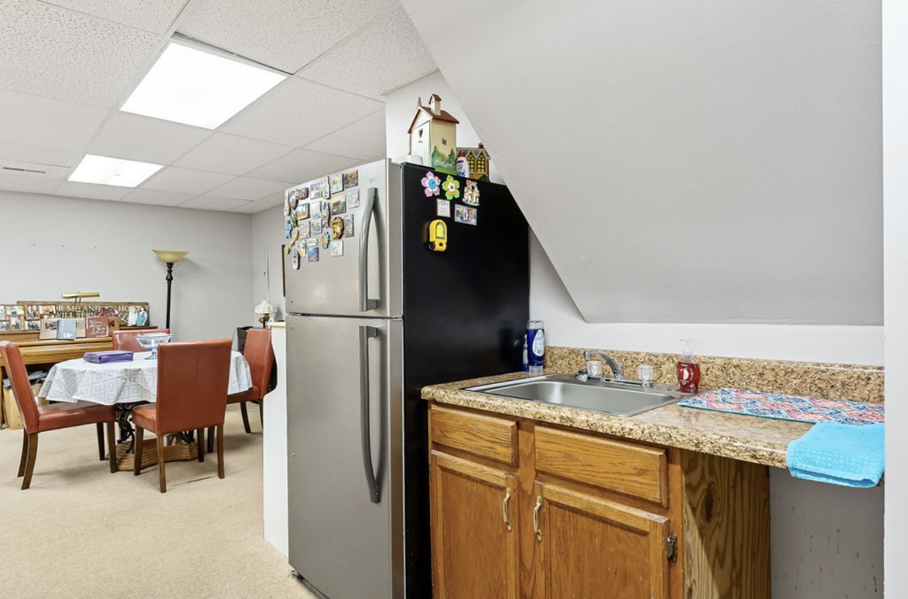 526 Margaret Cir Property Photo 41