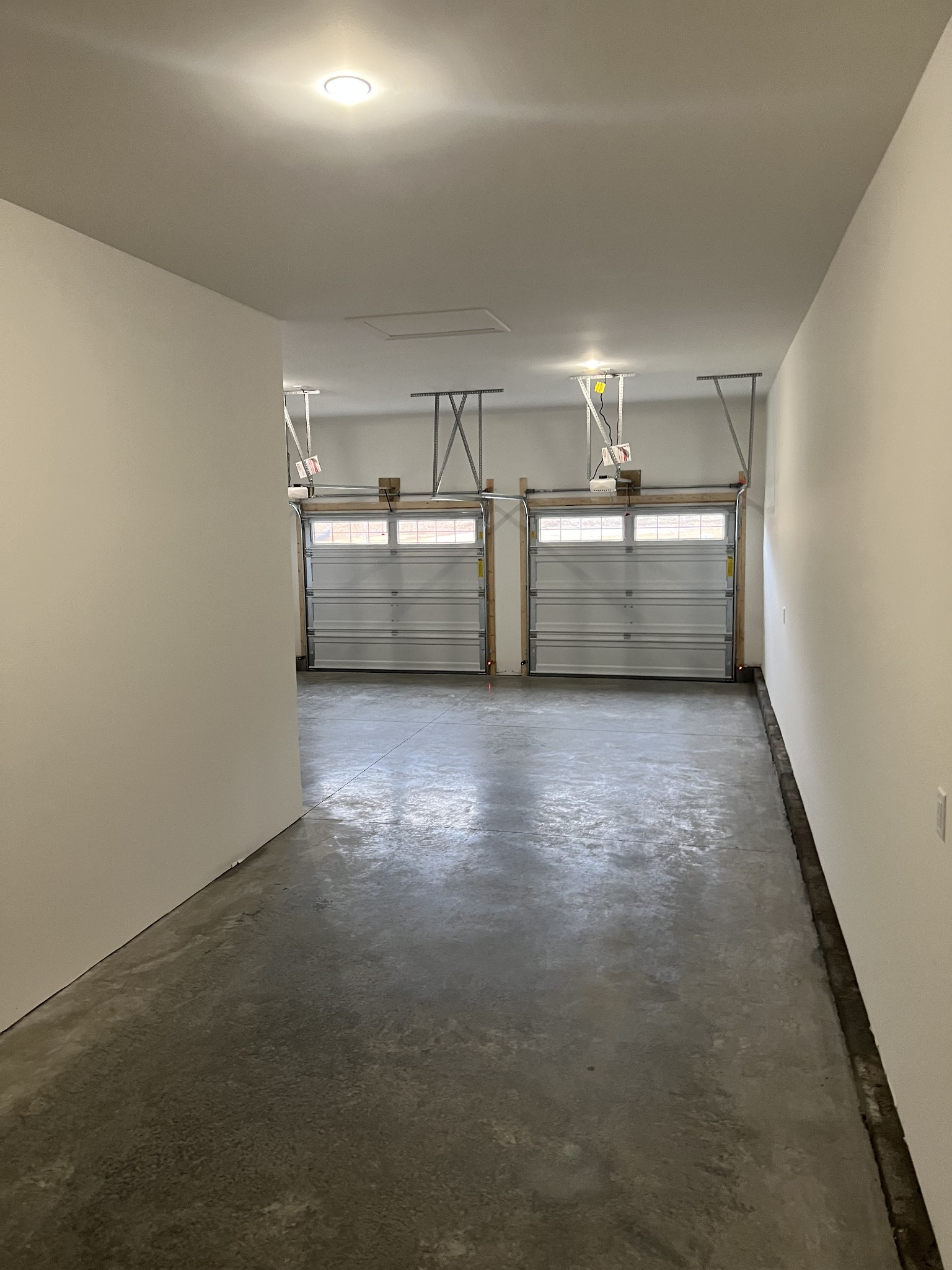 7932 Pine Street Property Photo 10
