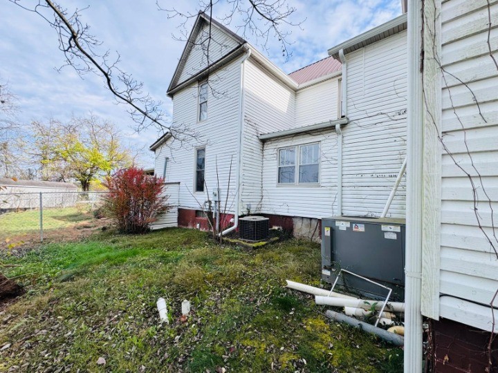 504 Evans St Property Photo 83