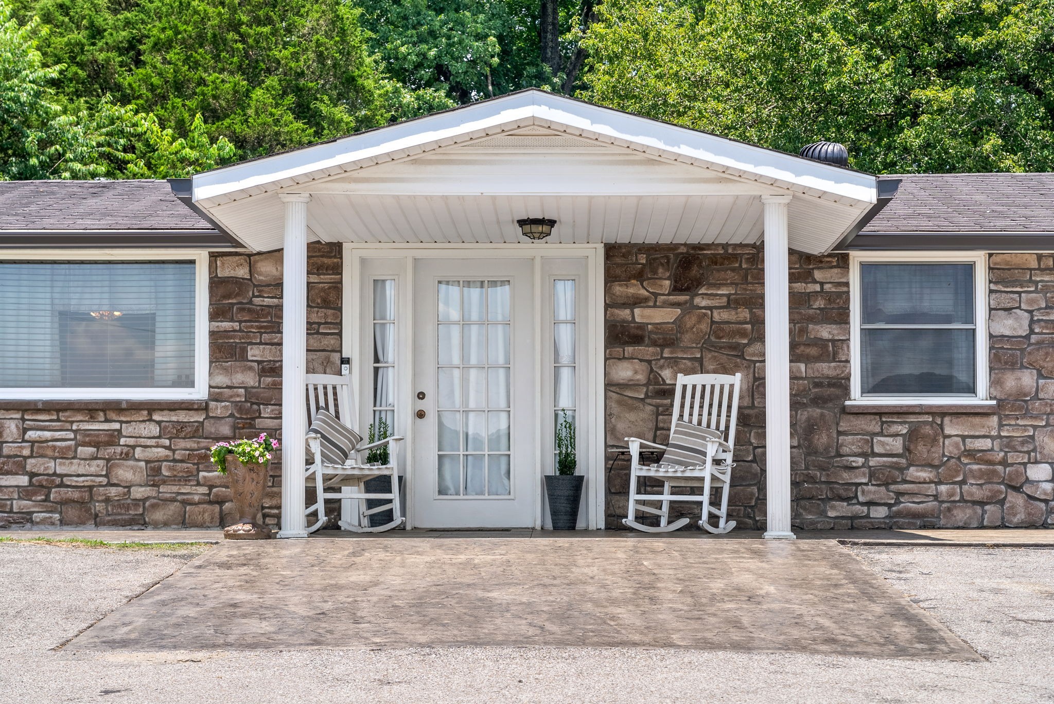 3575 Blooming Grove Rd Property Photo 8