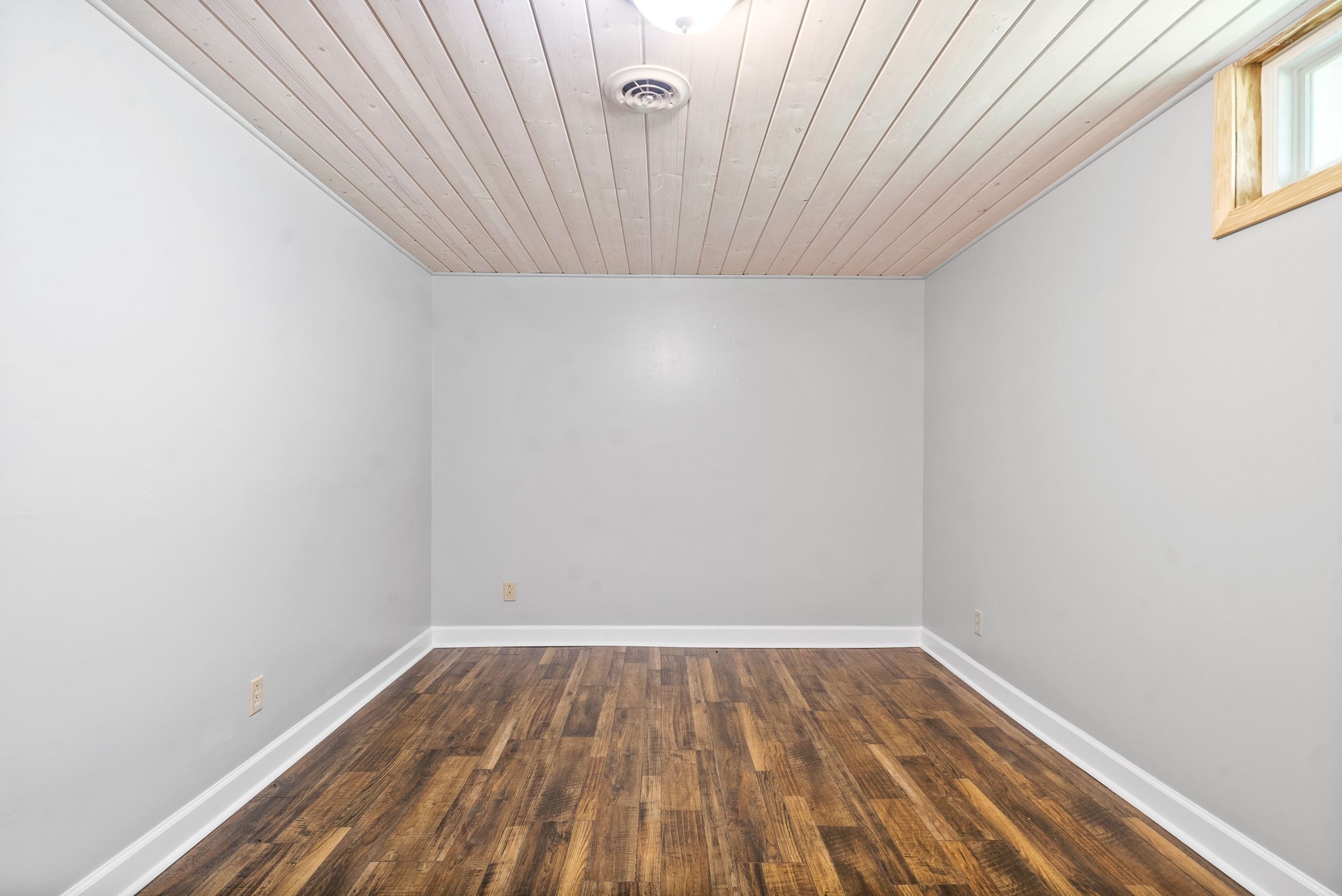 3575 Blooming Grove Rd Property Photo 19