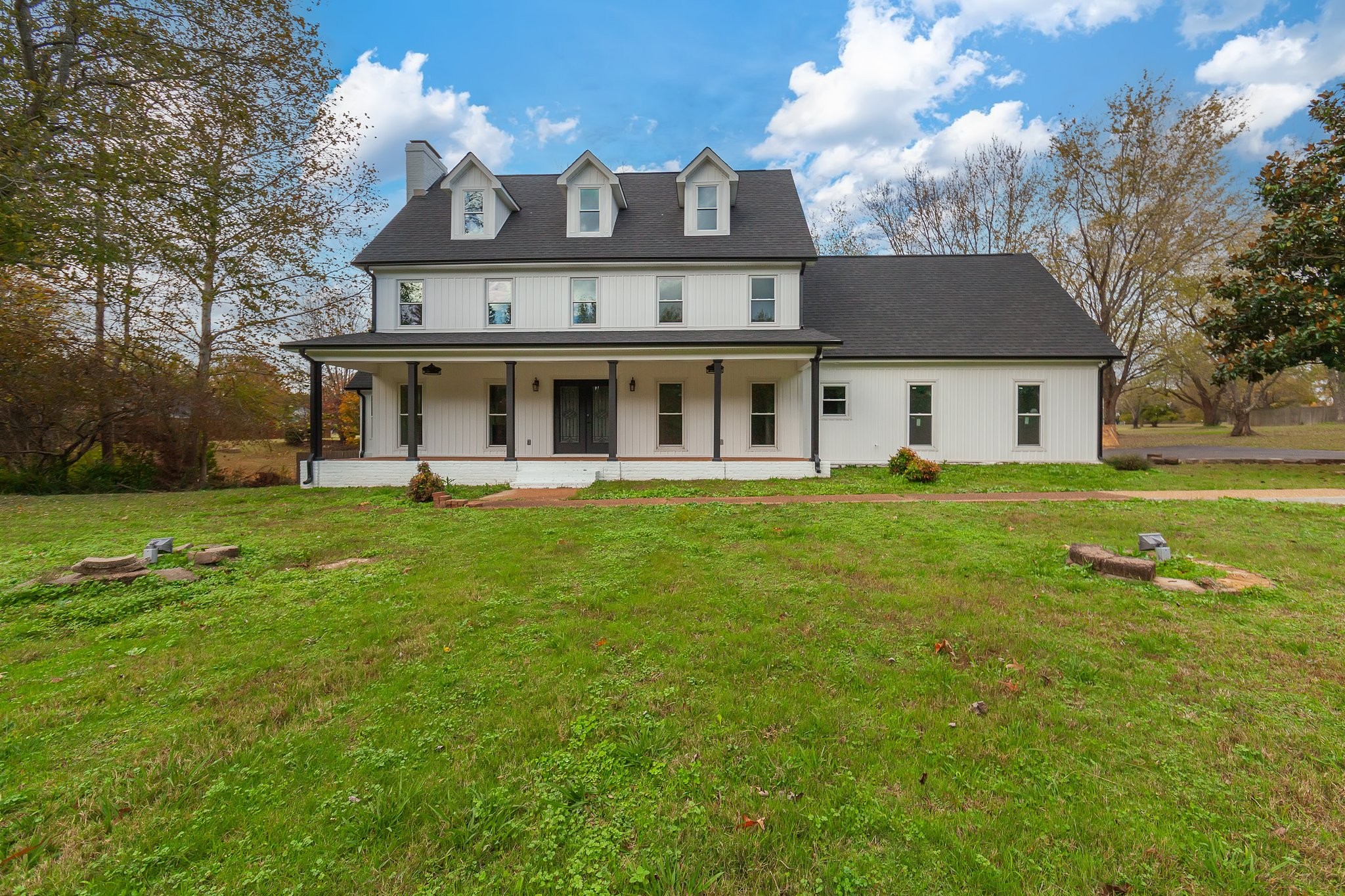250 Bascom Rd Property Photo 1