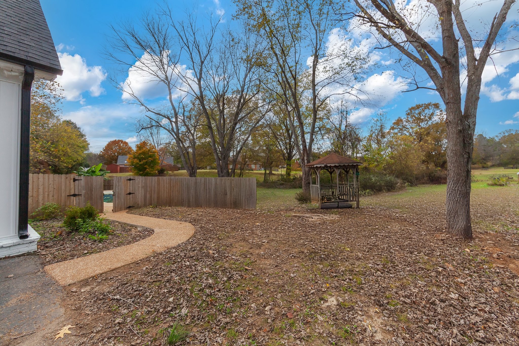 250 Bascom Rd Property Photo 40