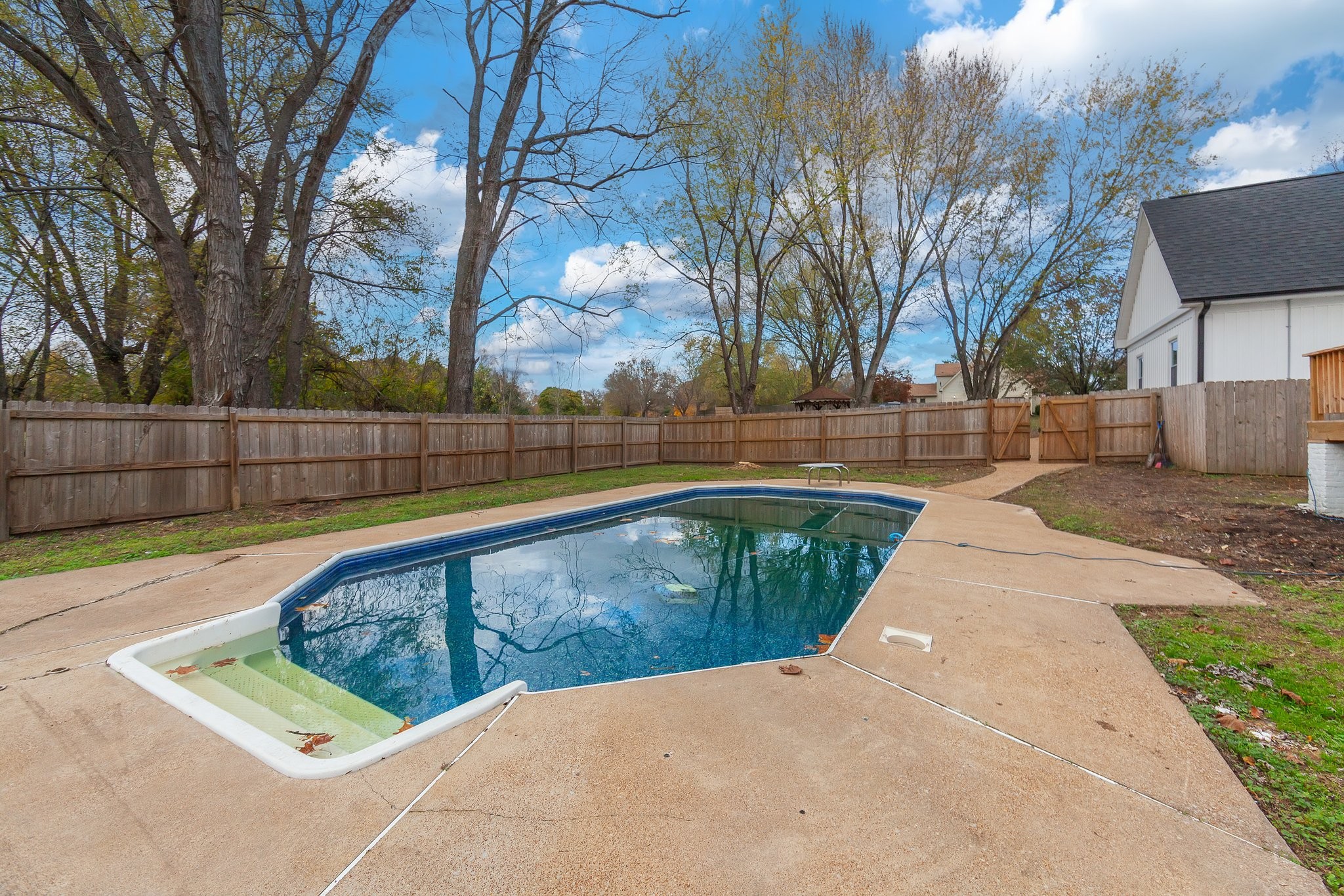 250 Bascom Rd Property Photo 43