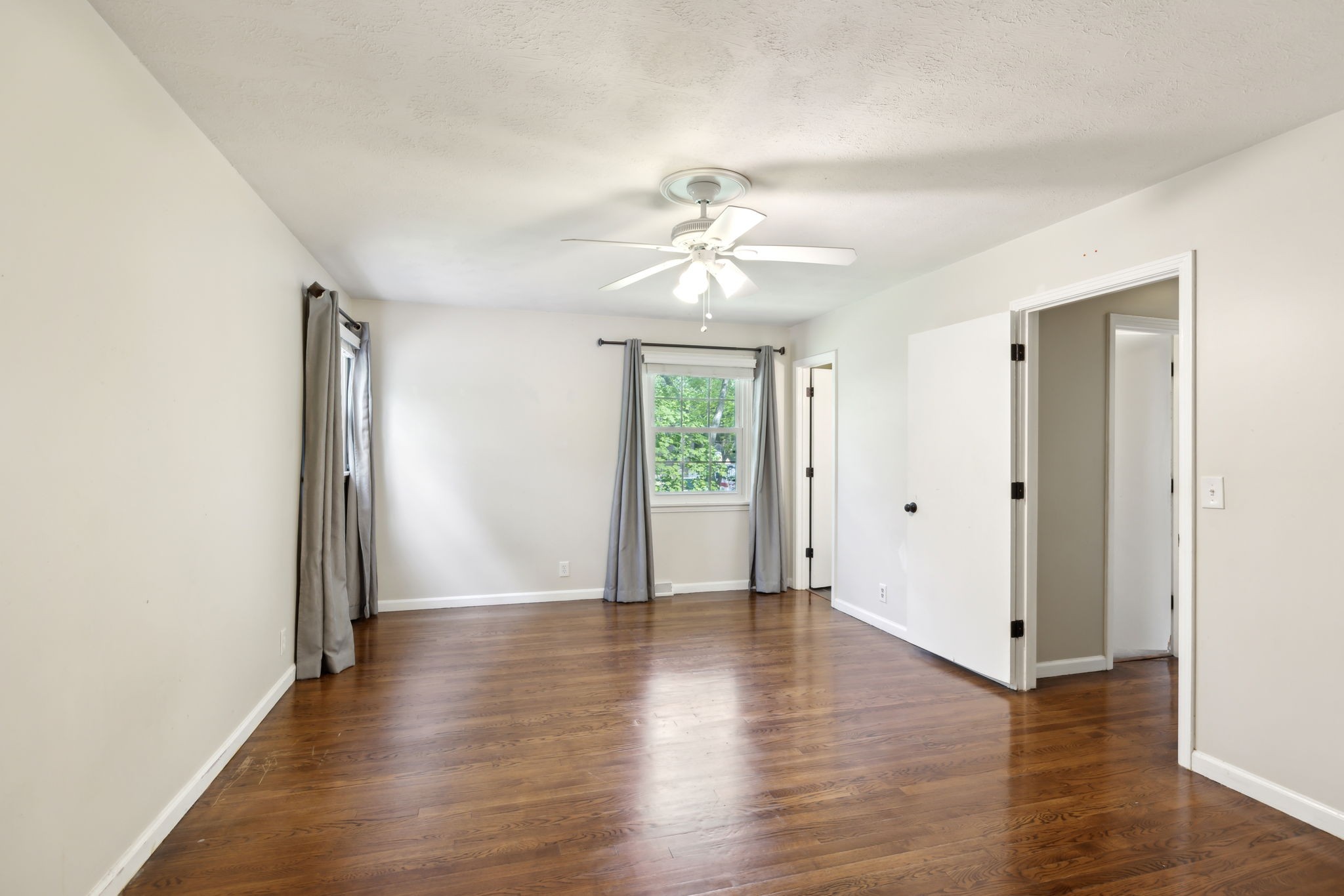 1204 Warner Ct Property Photo 32
