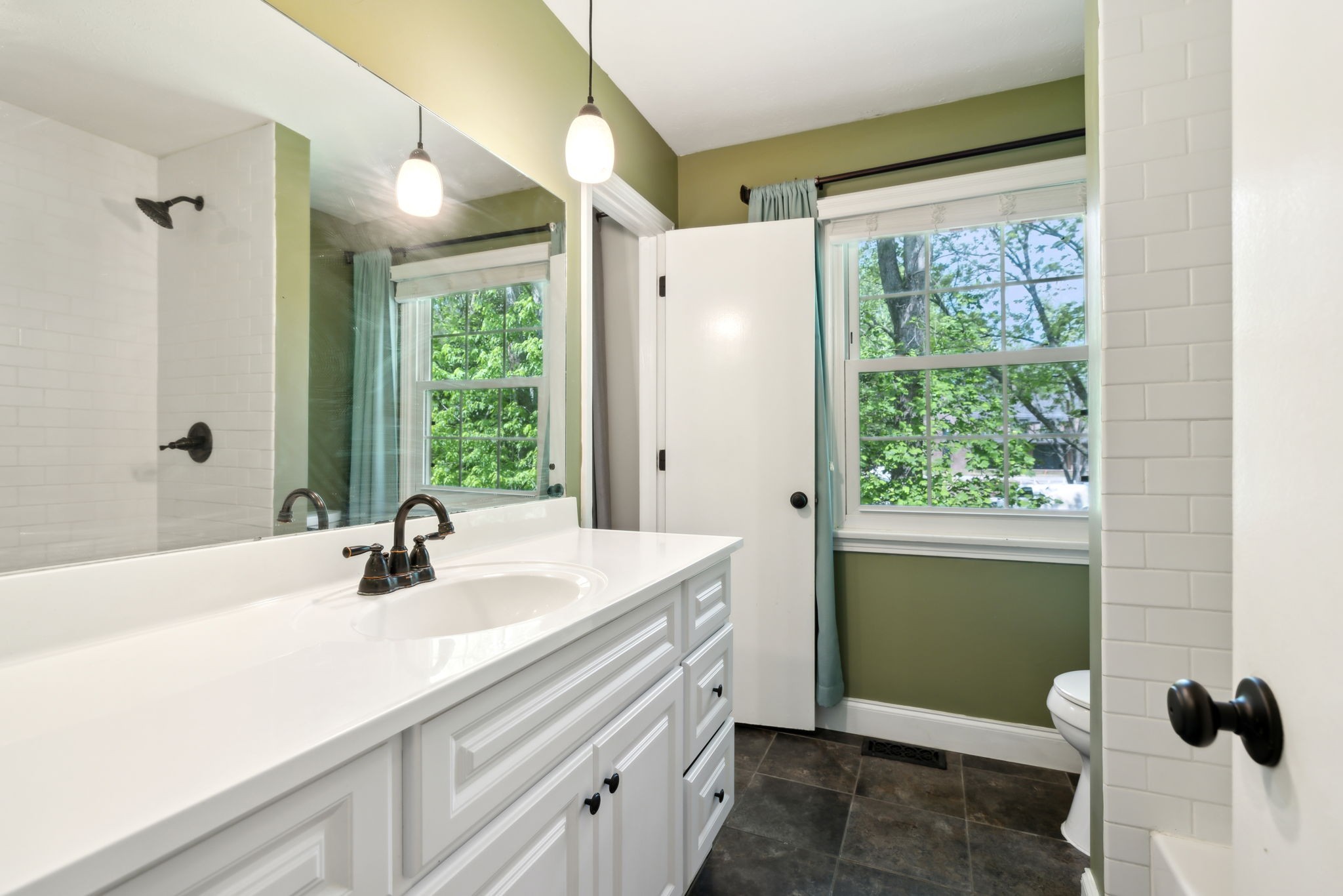 1204 Warner Ct Property Photo 36