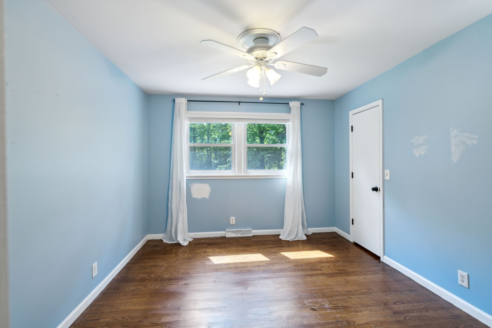 1204 Warner Ct Property Photo 42
