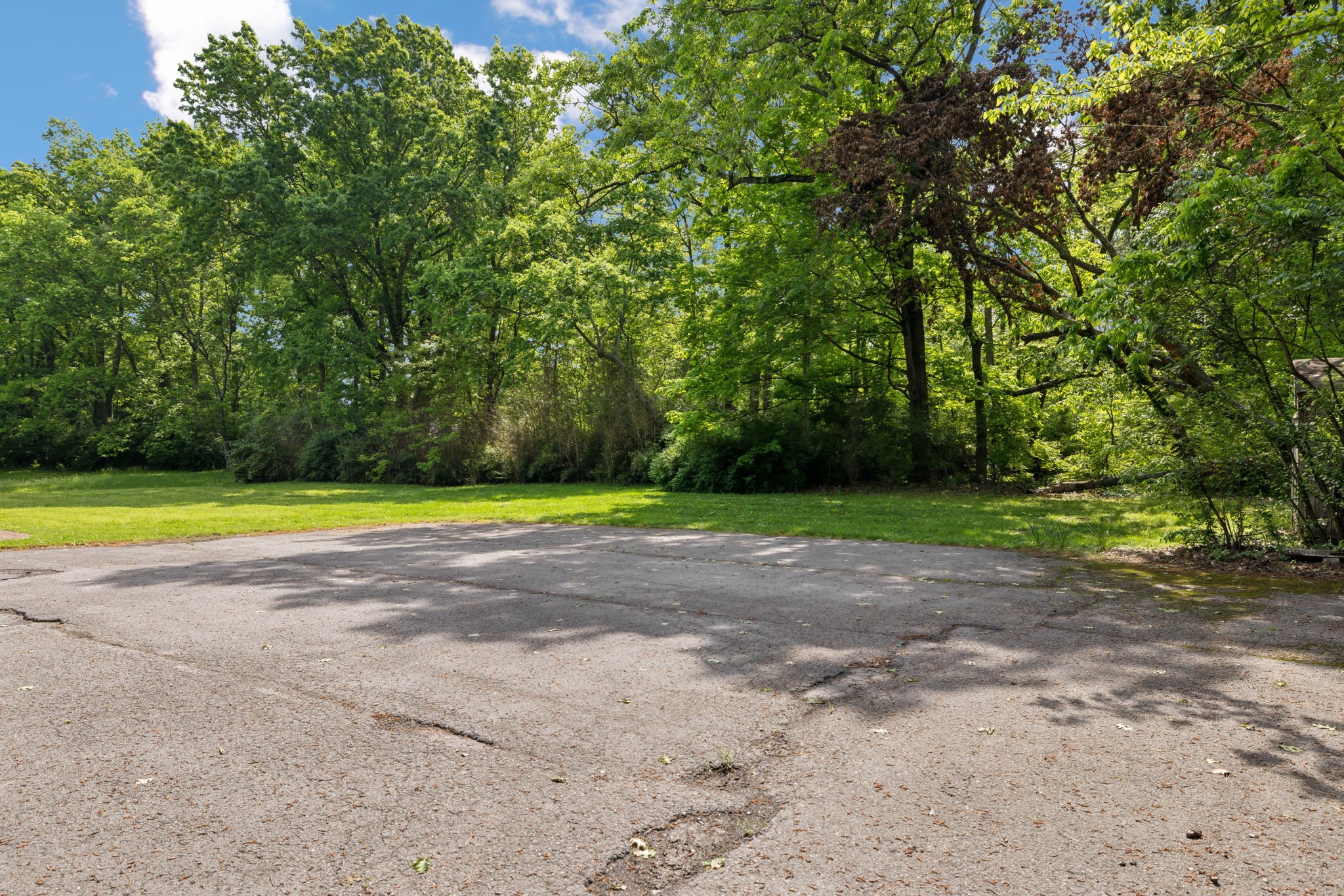 1204 Warner Ct Property Photo 45