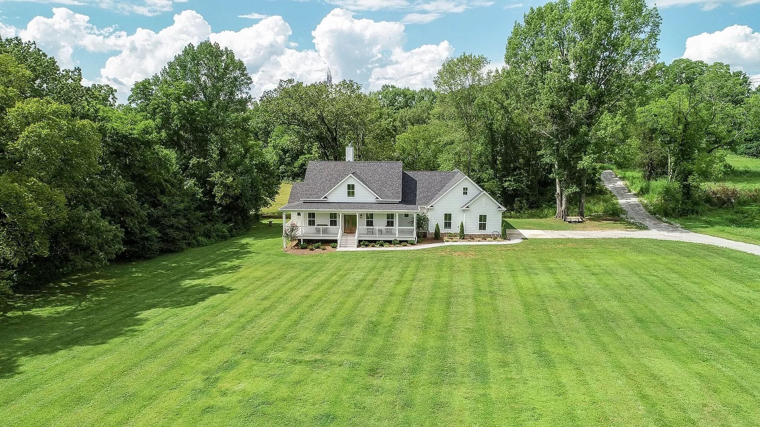 11b Double Branch Property Photo 45