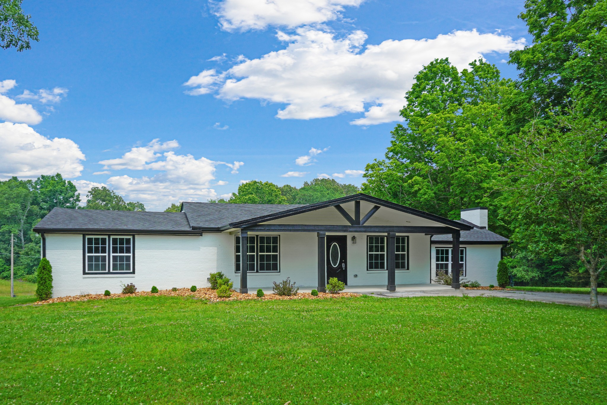 138 Walker Ridge Road Property Photo 1