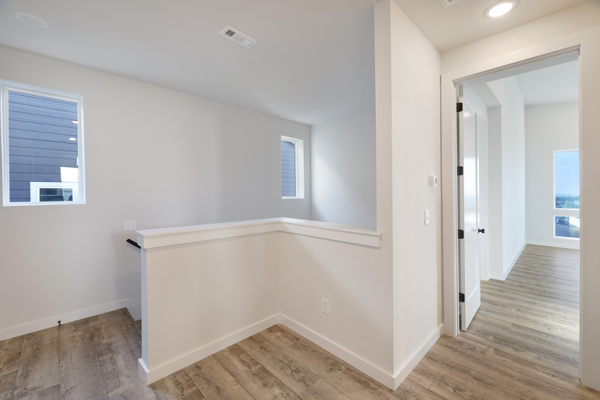 1592 Boxwood Dr Property Photo 26