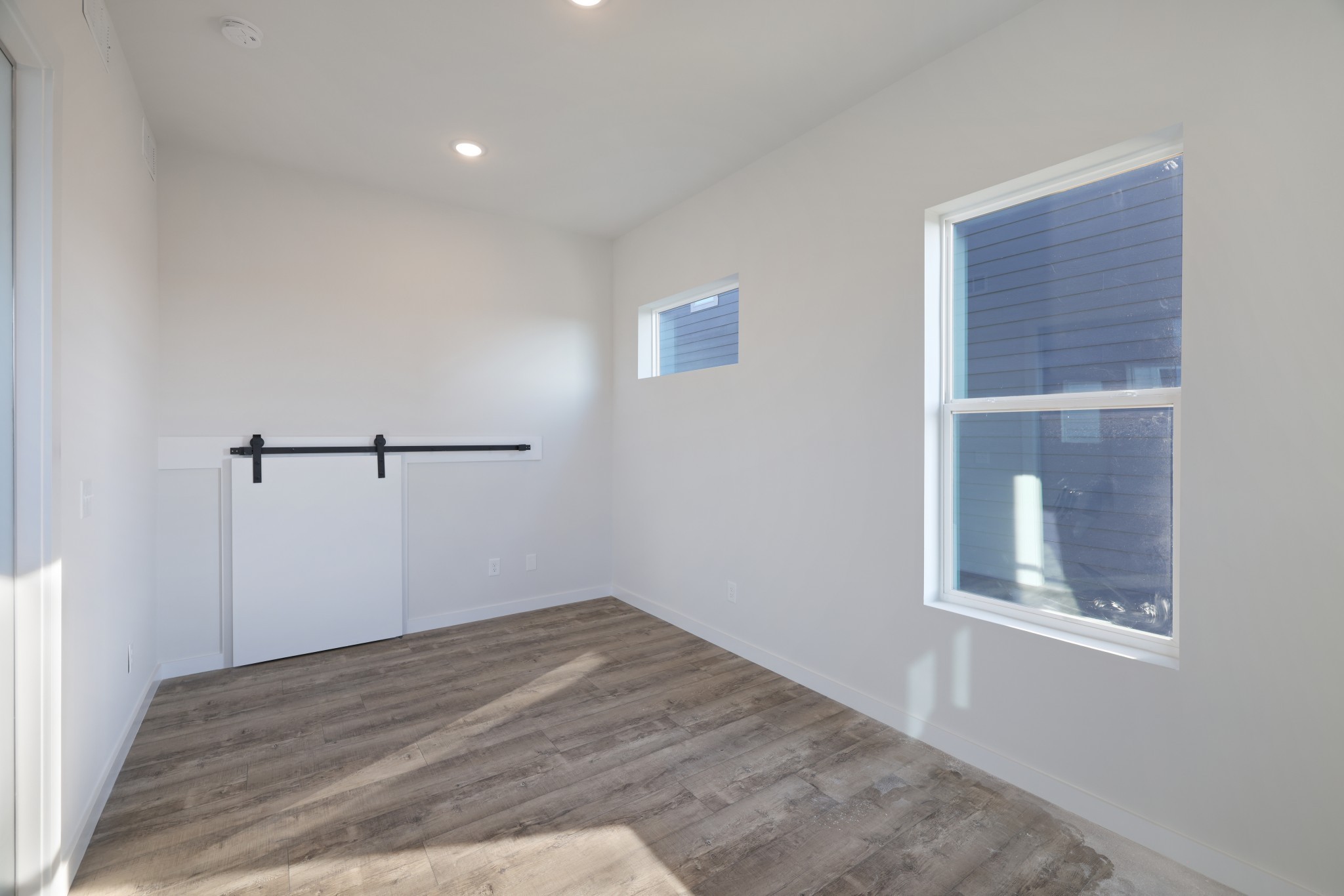 1592 Boxwood Dr Property Photo 28
