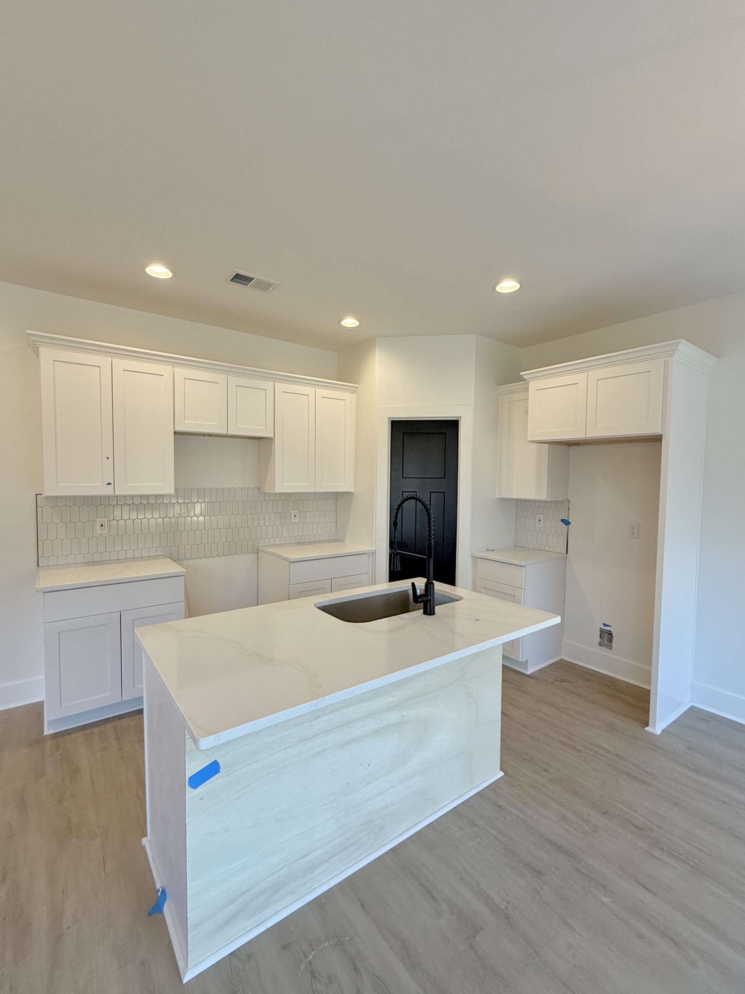 216 Ligon Dr Property Photo 3