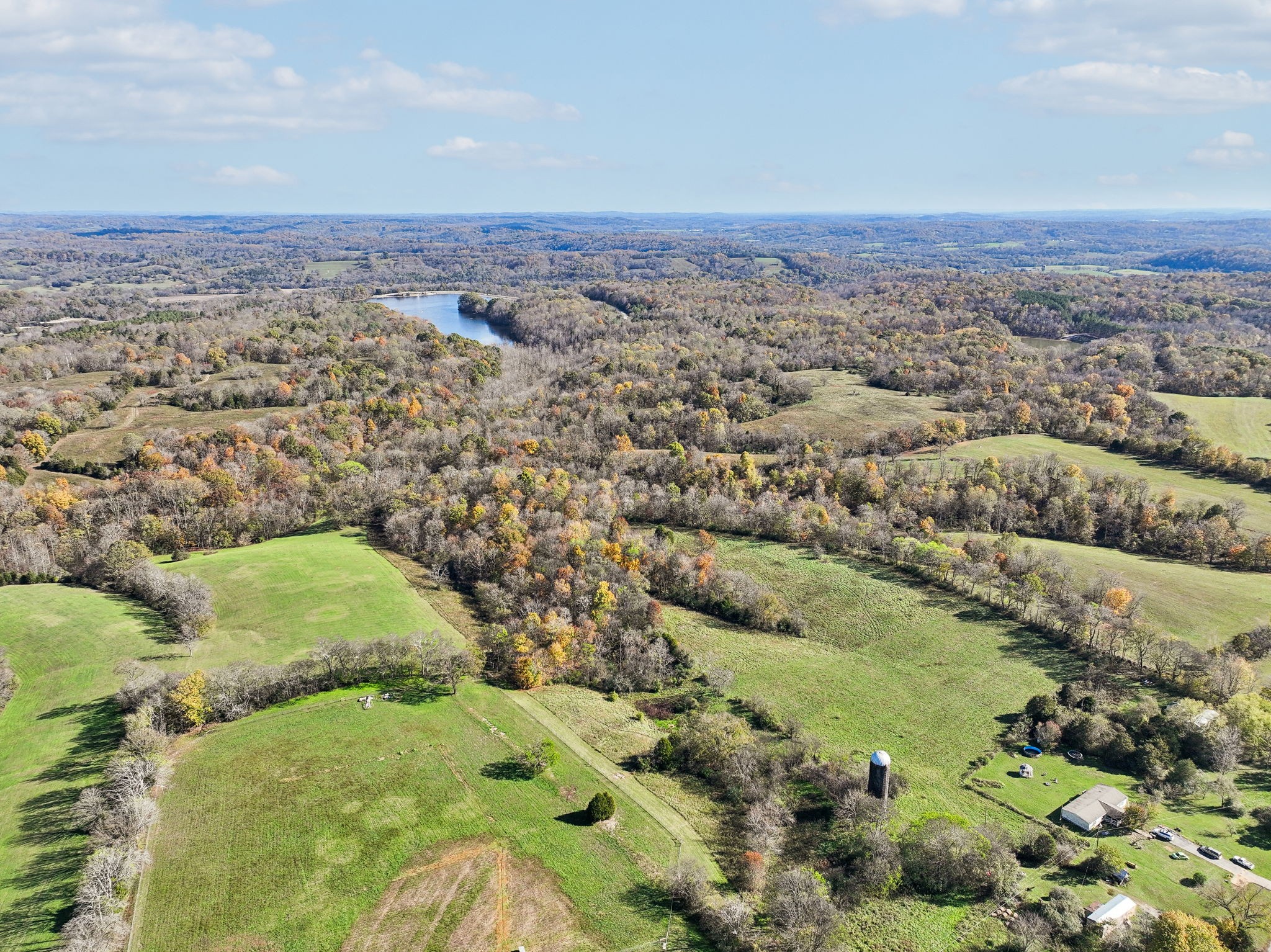 4b Akin Ridge Property Photo 10