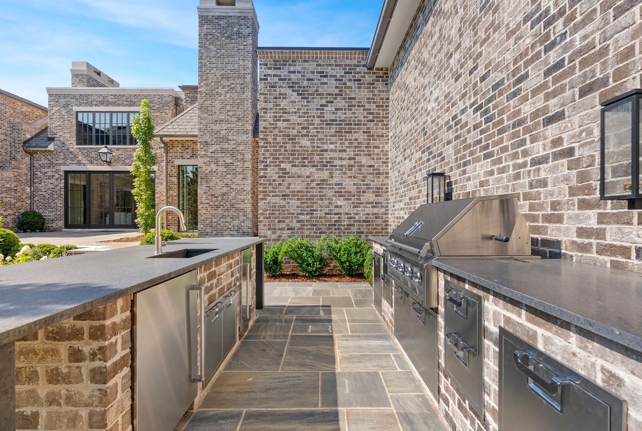 1206 Tyne Blvd Property Photo 87