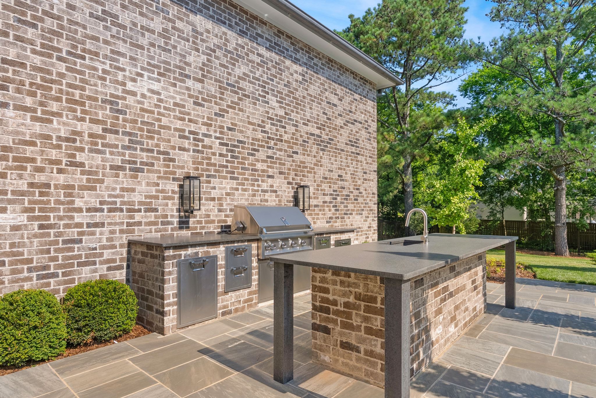 1206 Tyne Blvd Property Photo 88