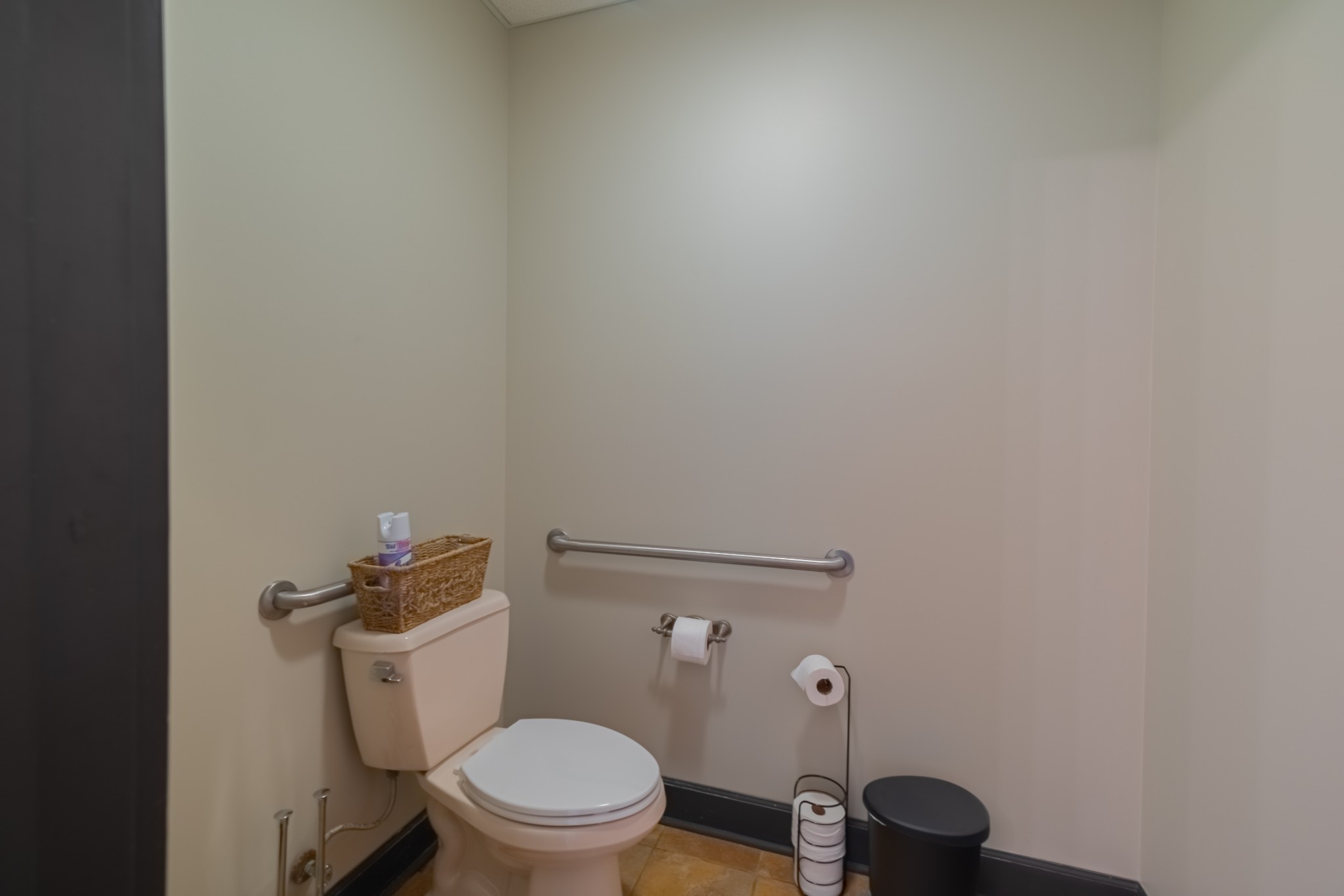 120 N Jefferson St Property Photo 22