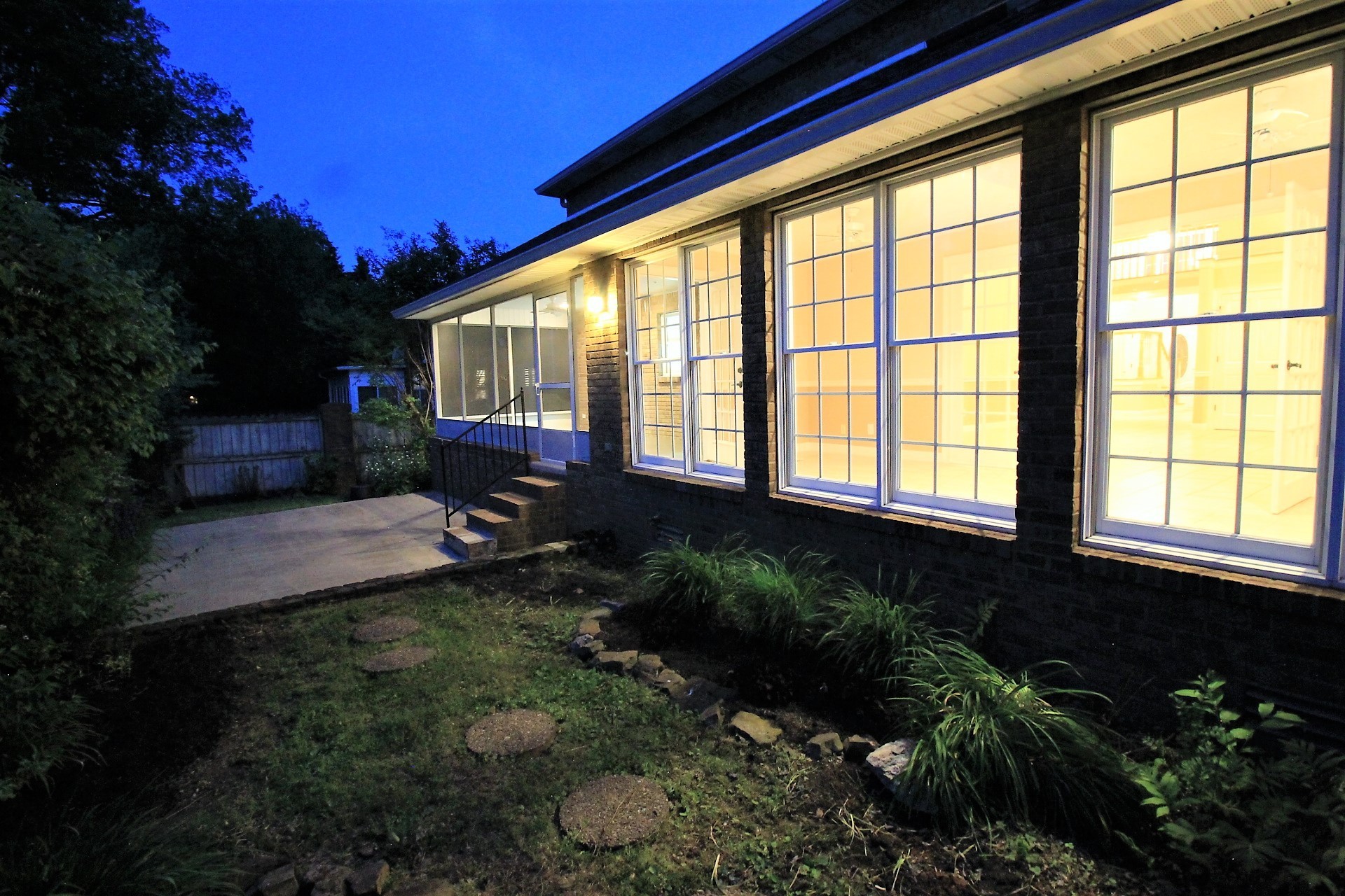 1406 Ottawa Pl Property Photo 5