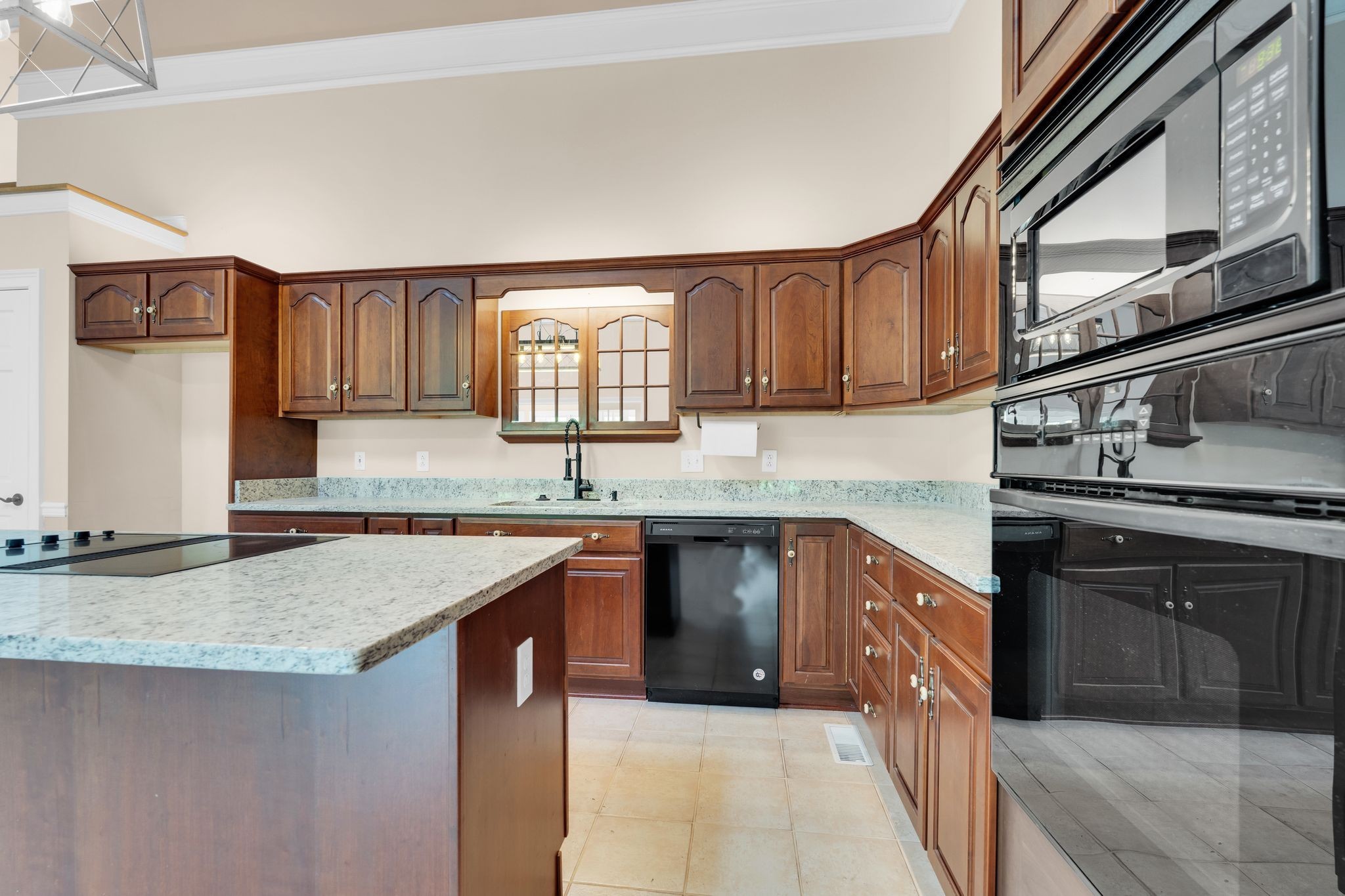 1406 Ottawa Pl Property Photo 15