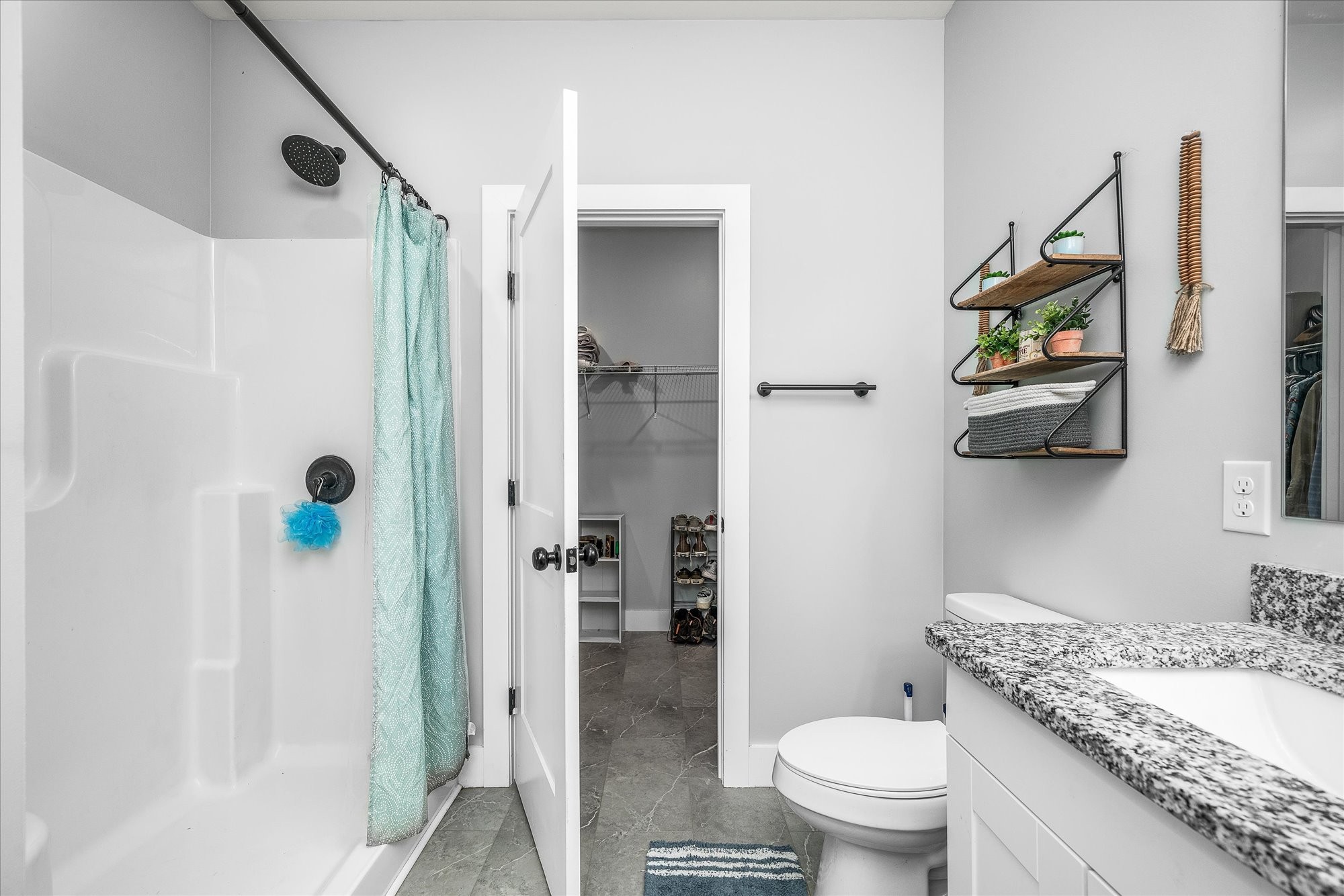 710 Sullivan Bend Road Property Photo 16