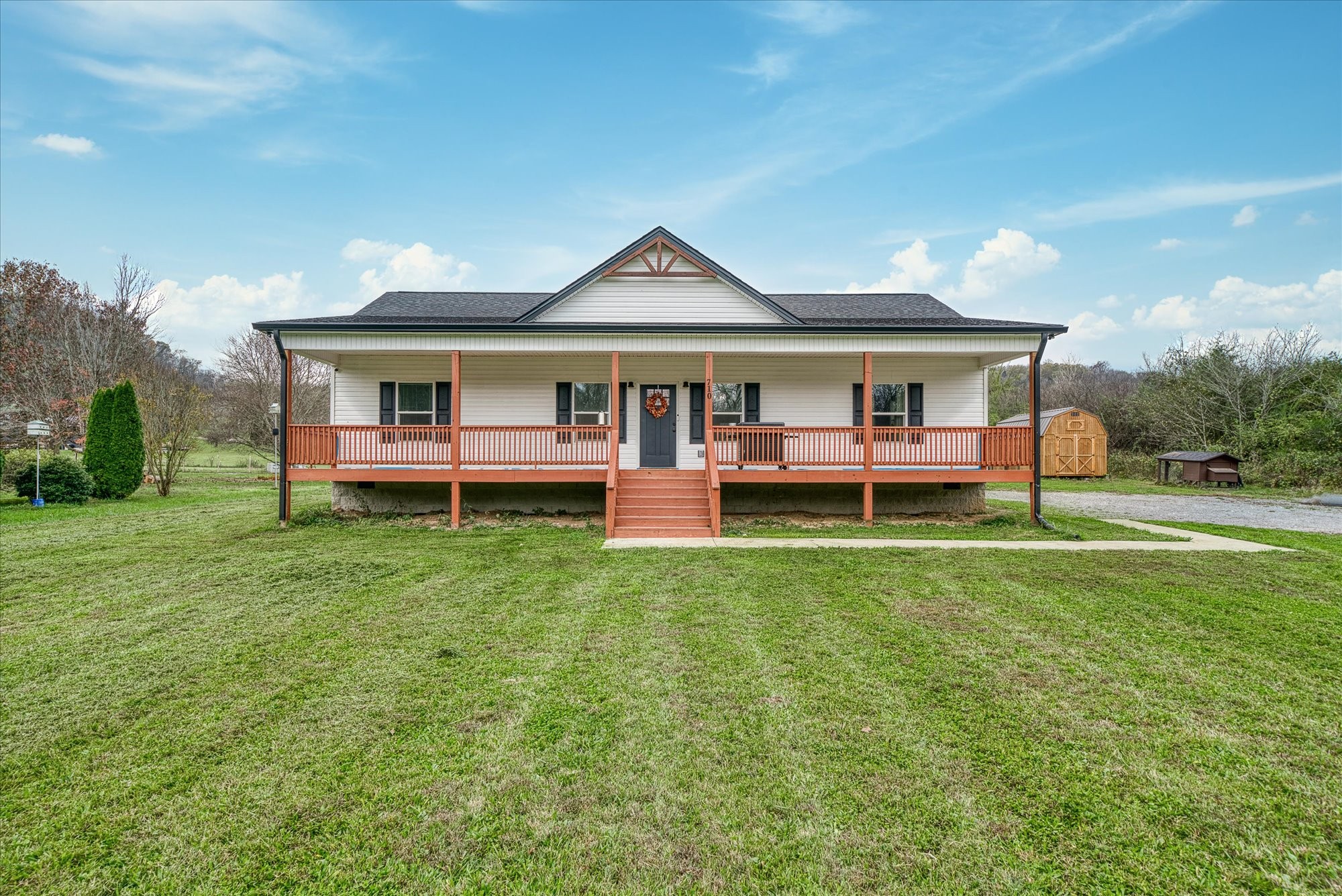 710 Sullivan Bend Road Property Photo 28
