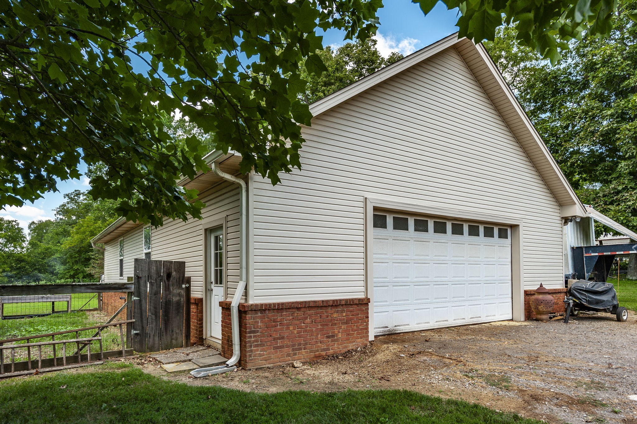202 Zieglers Fort Rd Property Photo 24